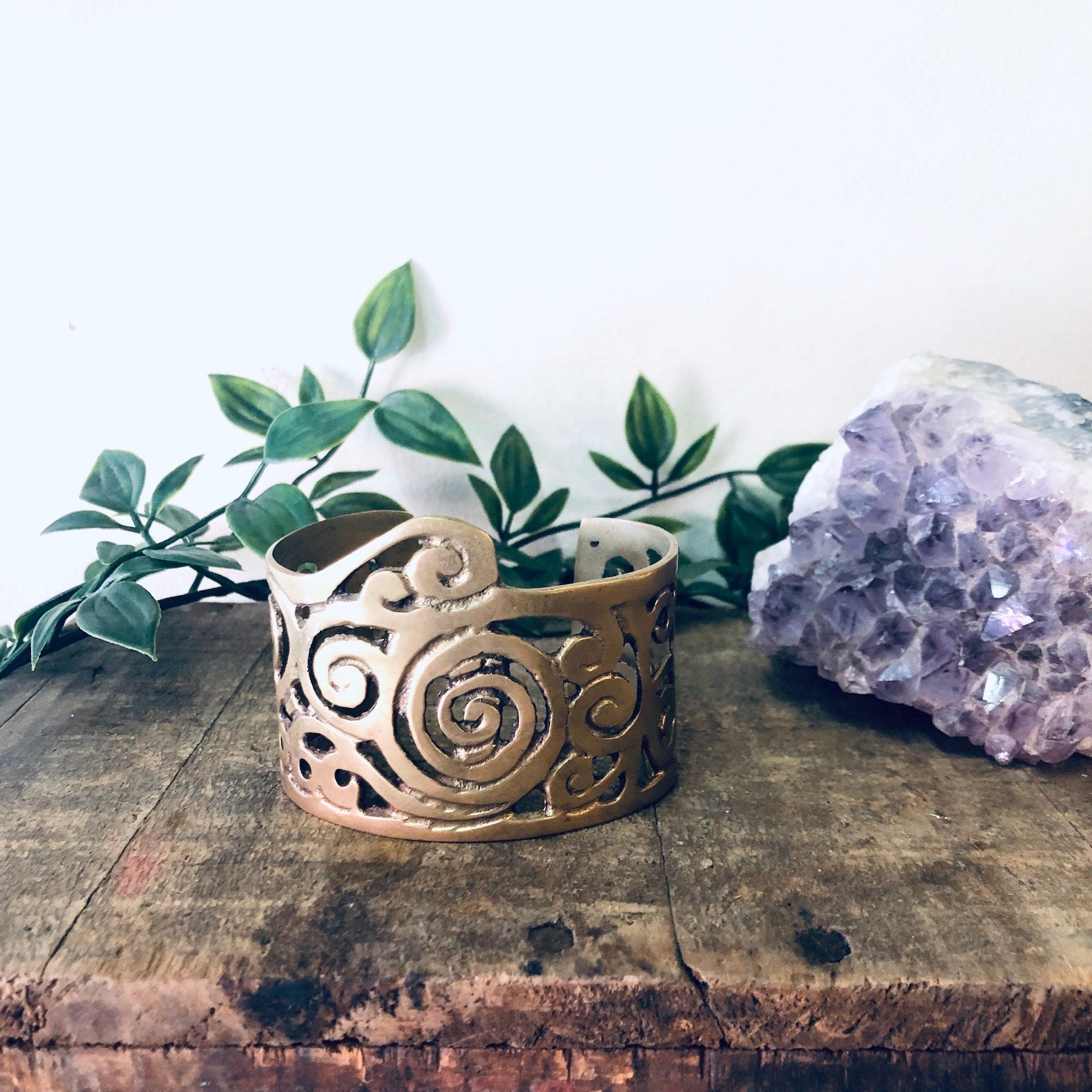 Vintage Bracelet, Brass Bracelet, Cuff Bracelet, Vintage Jewelry, Swirl Design, Unique Jewelry, Brass Jewelry, Cut Out Bracelet, Whimsical