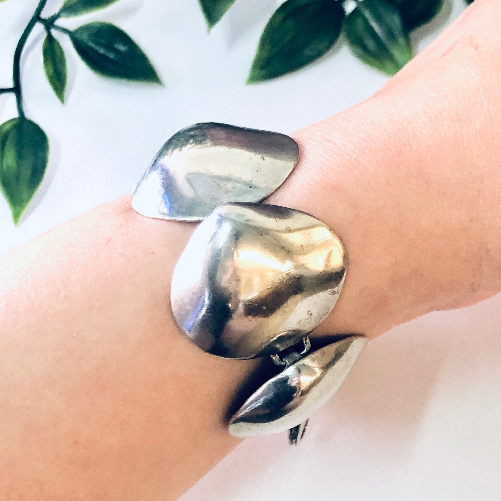 Vintage Bracelet, Link Bracelet, Silver Bracelet, Shell Design Bracelet, Small Bracelet, Vintage Jewelry, Unique Style, Unique Design, 925
