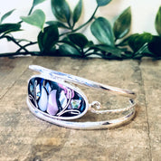 Vintage Bracelet, Cuff Bracelet, Flower Design, Flower Jewelry, Floral Bracelet, Vintage Jewelry, Enamel Bracelet, Mother of Pearl, Abalone