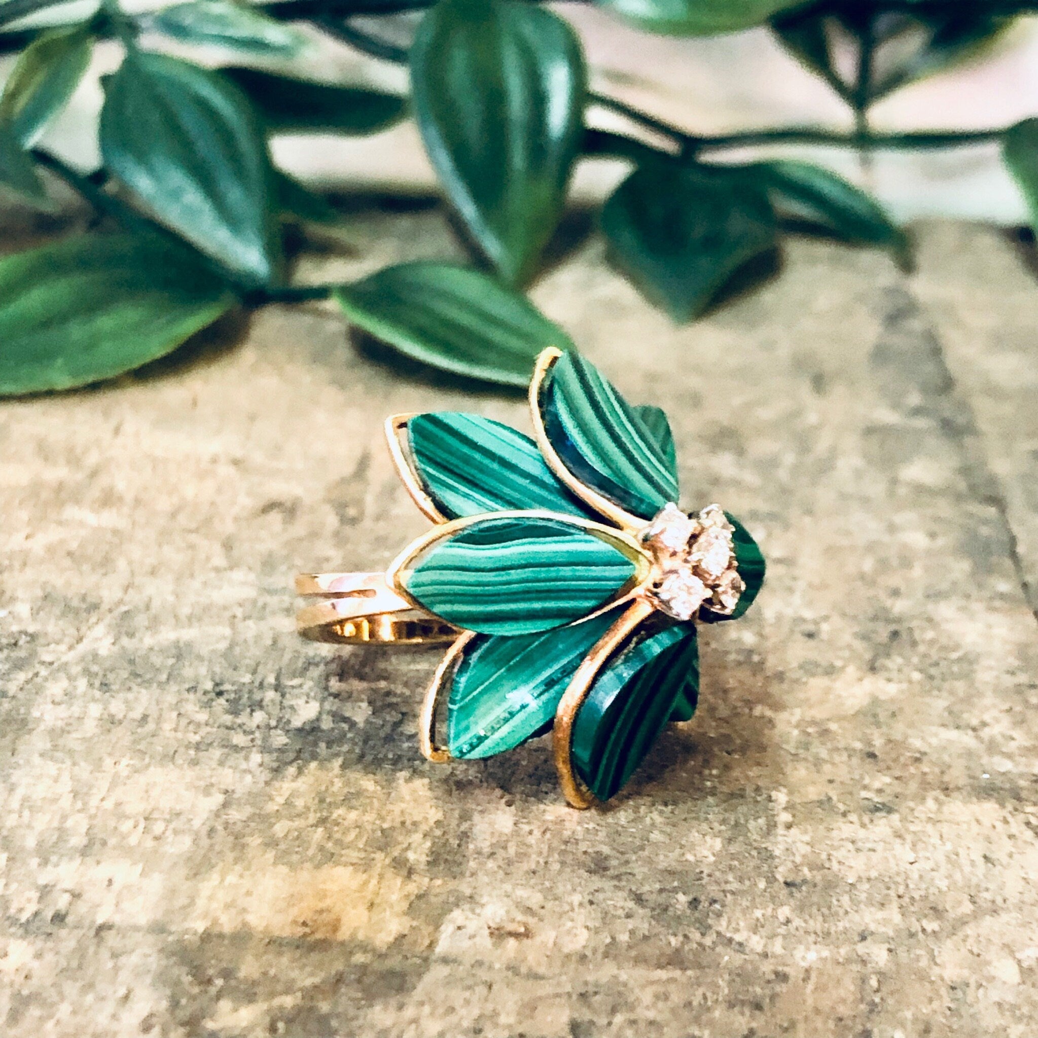 Vintage Ring, Gold Ring, Malachite Ring, 14K Gold Ring, Green Malachite, Diamond Ring, Flower Ring, Malachite Flower, Diamond, Gold, Small