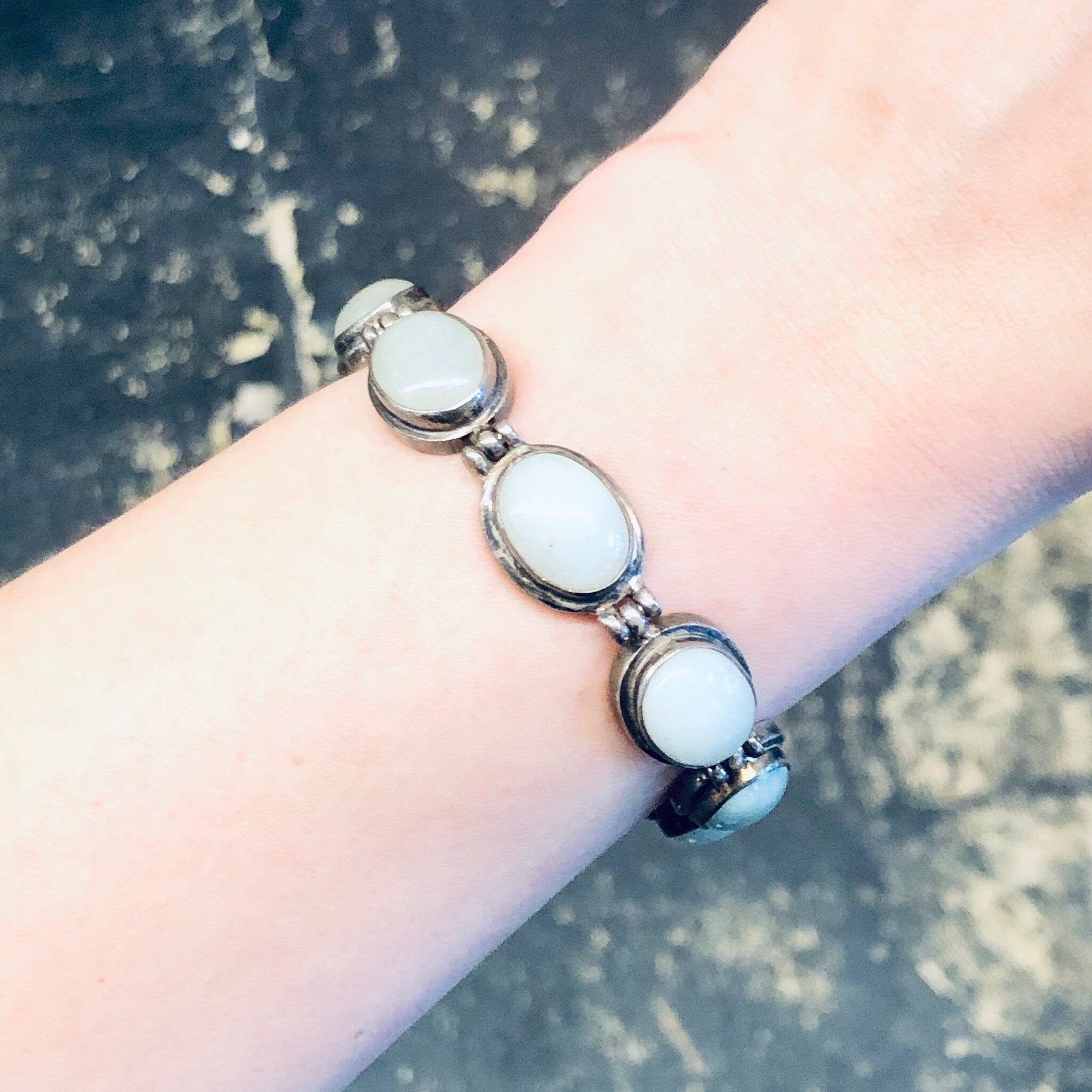 Vintage Bracelet, Link Bracelet, Silver Bracelet, Simple Jewelry, Vintage Jewelry, Light Green Gemstones, Green and Silver, 925 Bracelet