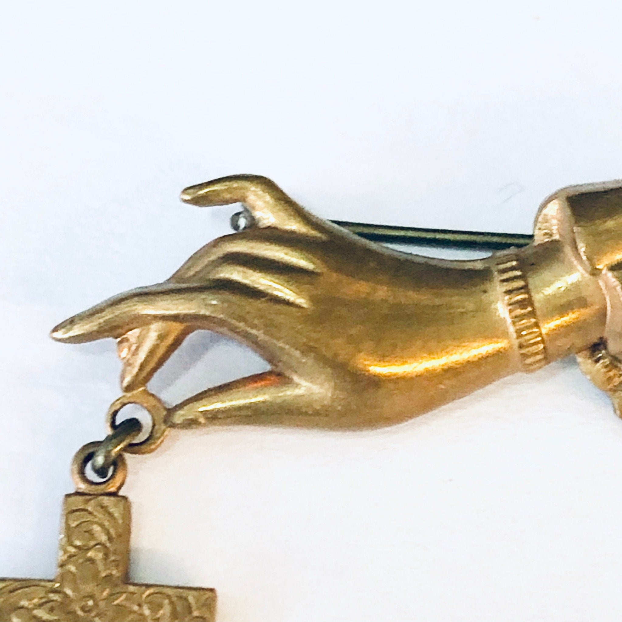 Vintage Brooch, Hand Pin, Vintage Jewelry, Religious Jewelry, Cross Brooch, Gold Toned Pin, Costume Jewelry, Cross Pin, Hand Jewelry, Cross