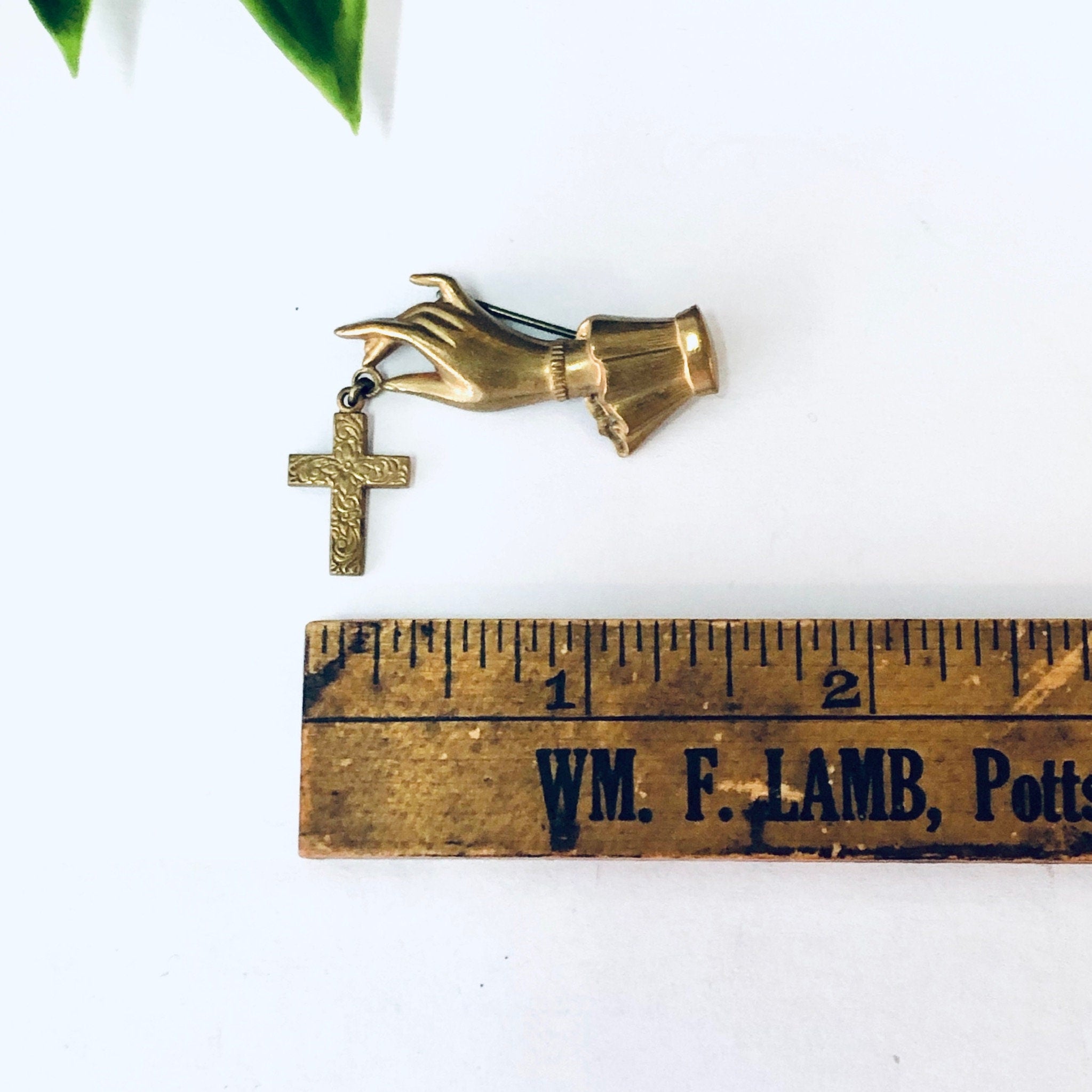Vintage Brooch, Hand Pin, Vintage Jewelry, Religious Jewelry, Cross Brooch, Gold Toned Pin, Costume Jewelry, Cross Pin, Hand Jewelry, Cross