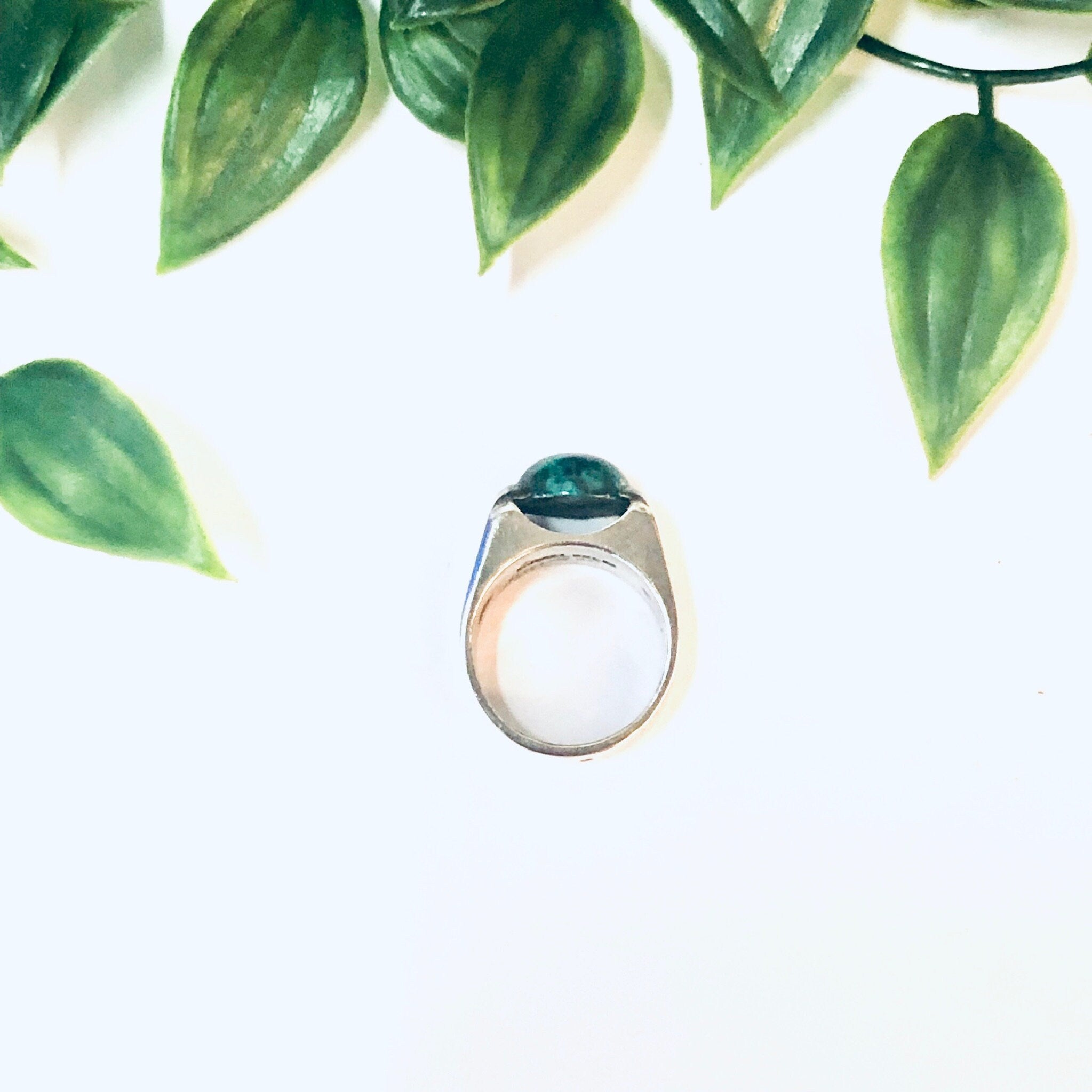 Vintage Ring, Silver Ring, Chrysocolla Ring, Chrysocolla Stone, Made in Israel, Statement Jewelry, Unique Ring, Minimal Design, Sleek Ring