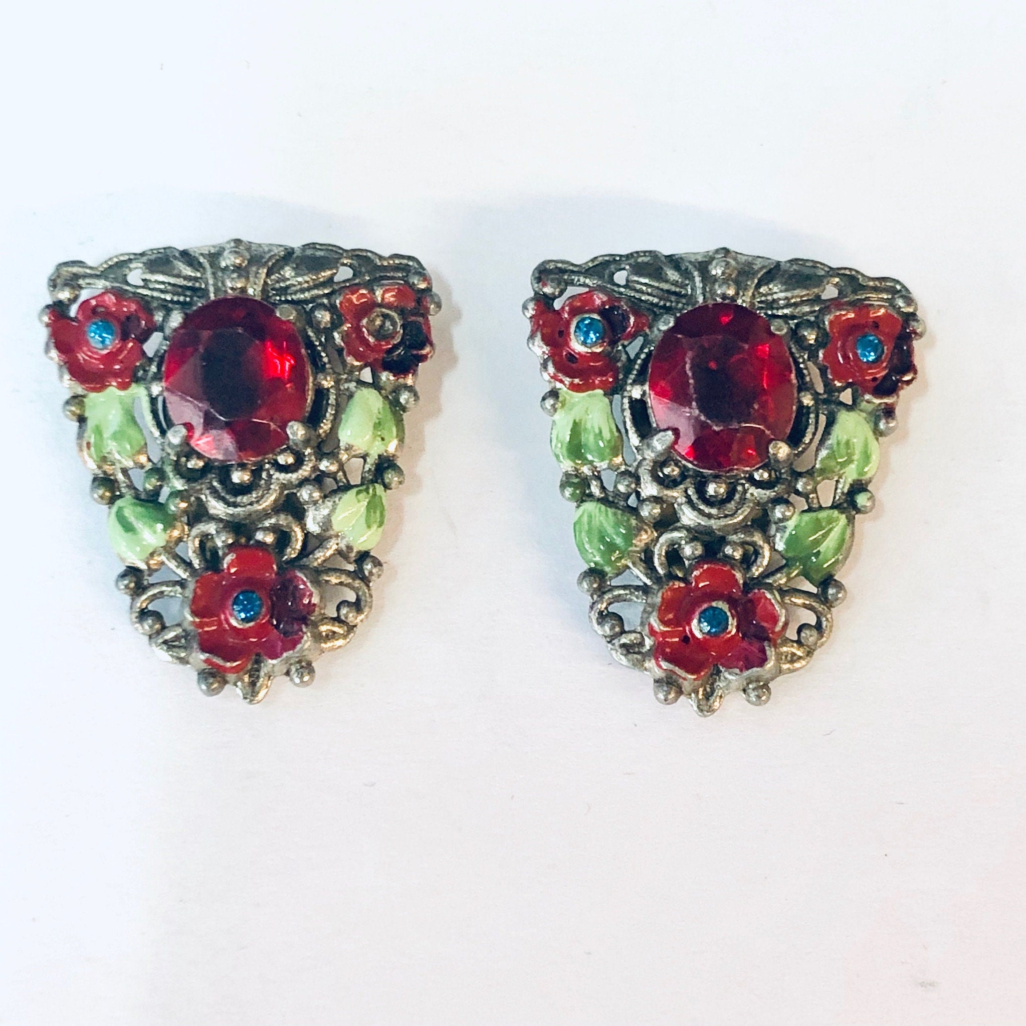 Victorian Shoe Clips, Vintage Shoe Clips, Red Rhinestone Clips, Floral Jewelry, Victorian Jewelry, Sweater Clips, Vintage Accessories, Red