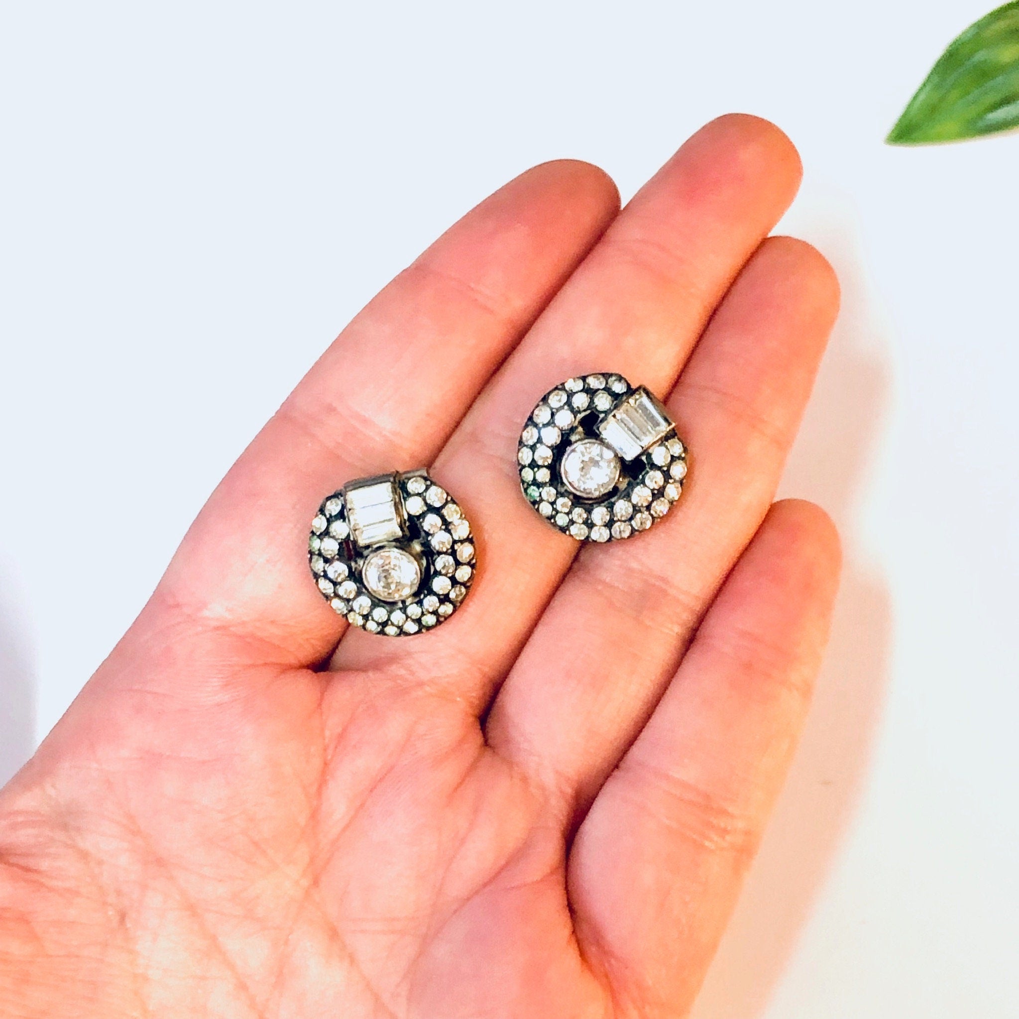 Vintage Earrings, Clip On Earrings, Art Deco Jewelry, Rhinestone Earrings, Clip Earrings, Unique Jewelry, Vintage Jewelry, Vintage Jewelry