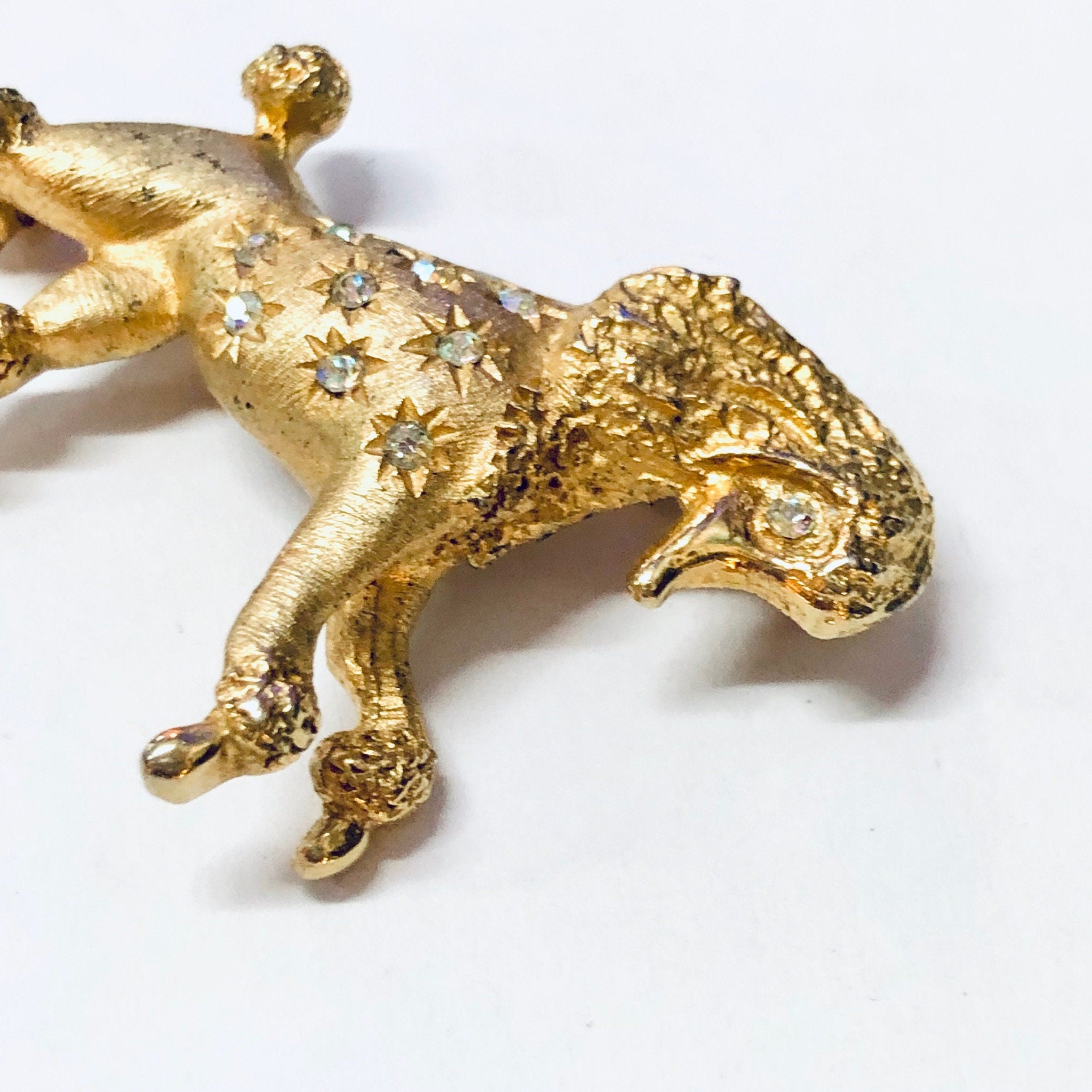 Vintage Brooch, Gold Toned Brooch, Vintage Pin, Poodle Brooch, Poodle Jewelry, Gemstone Poodle, Dog Jewelry, Dog Lover, Unique Pin, Vintage