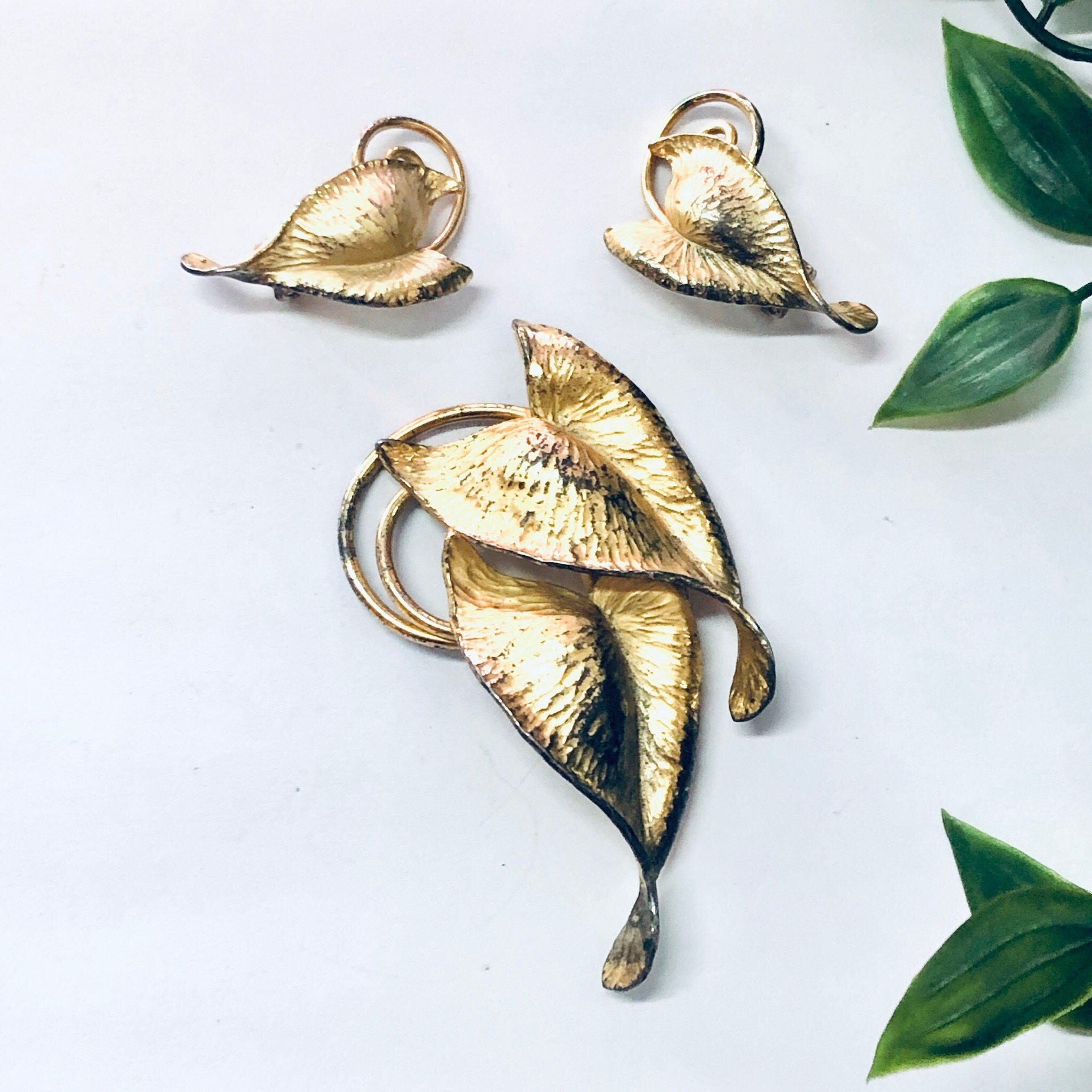 Vintage Brooch, Clip On Earrings, Napier Set, Sterling Silver Napier, Vermeil Napier Pin, Leaf Jewelry, Leaf Brooch, Silver Napier, Vermeil