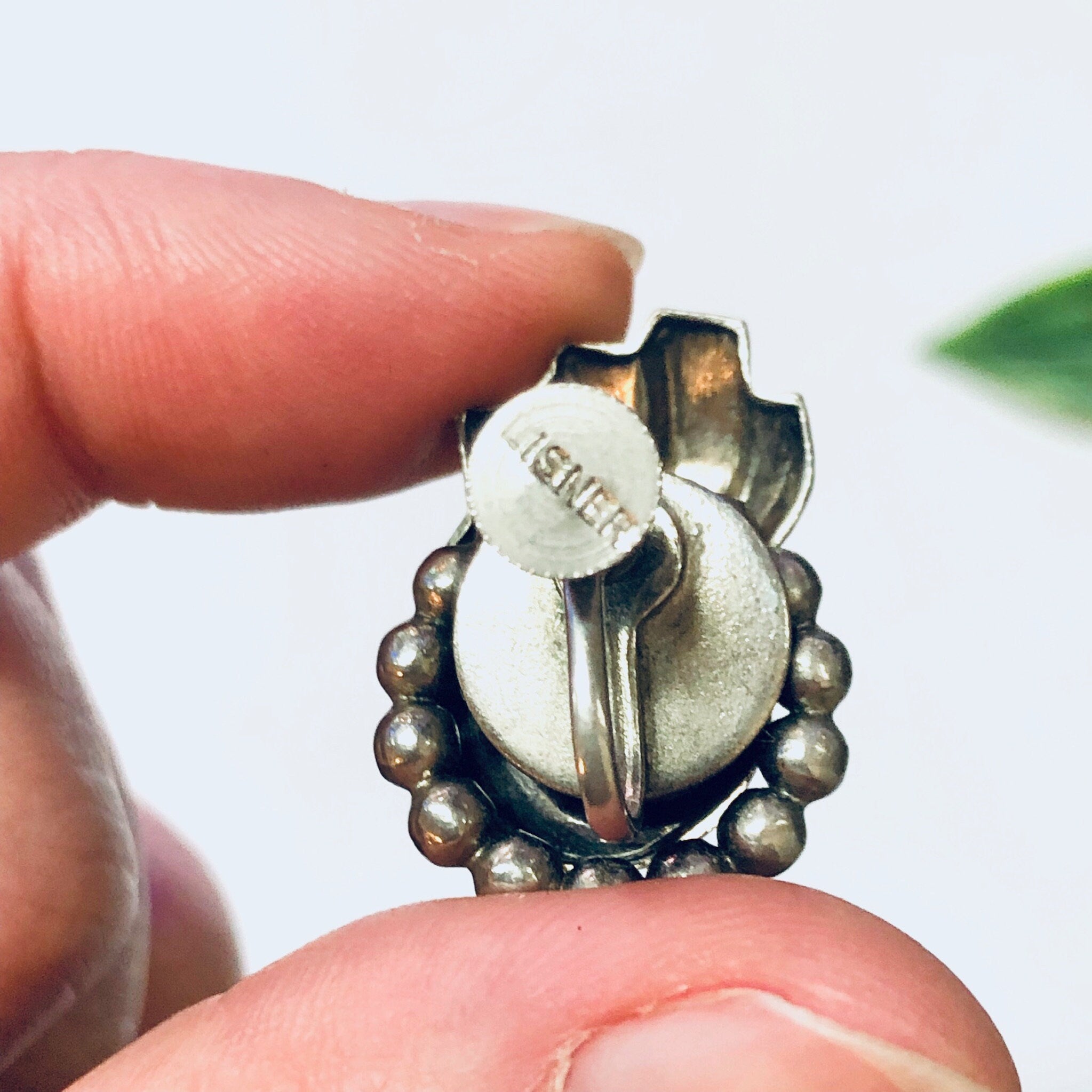 Vintage Earrings, Silver Earrings, Lisner Earrings, Lisner Jewelry, Screw Back Earrings, Unique Earrings, Vintage Jewelry, Funky Earrings