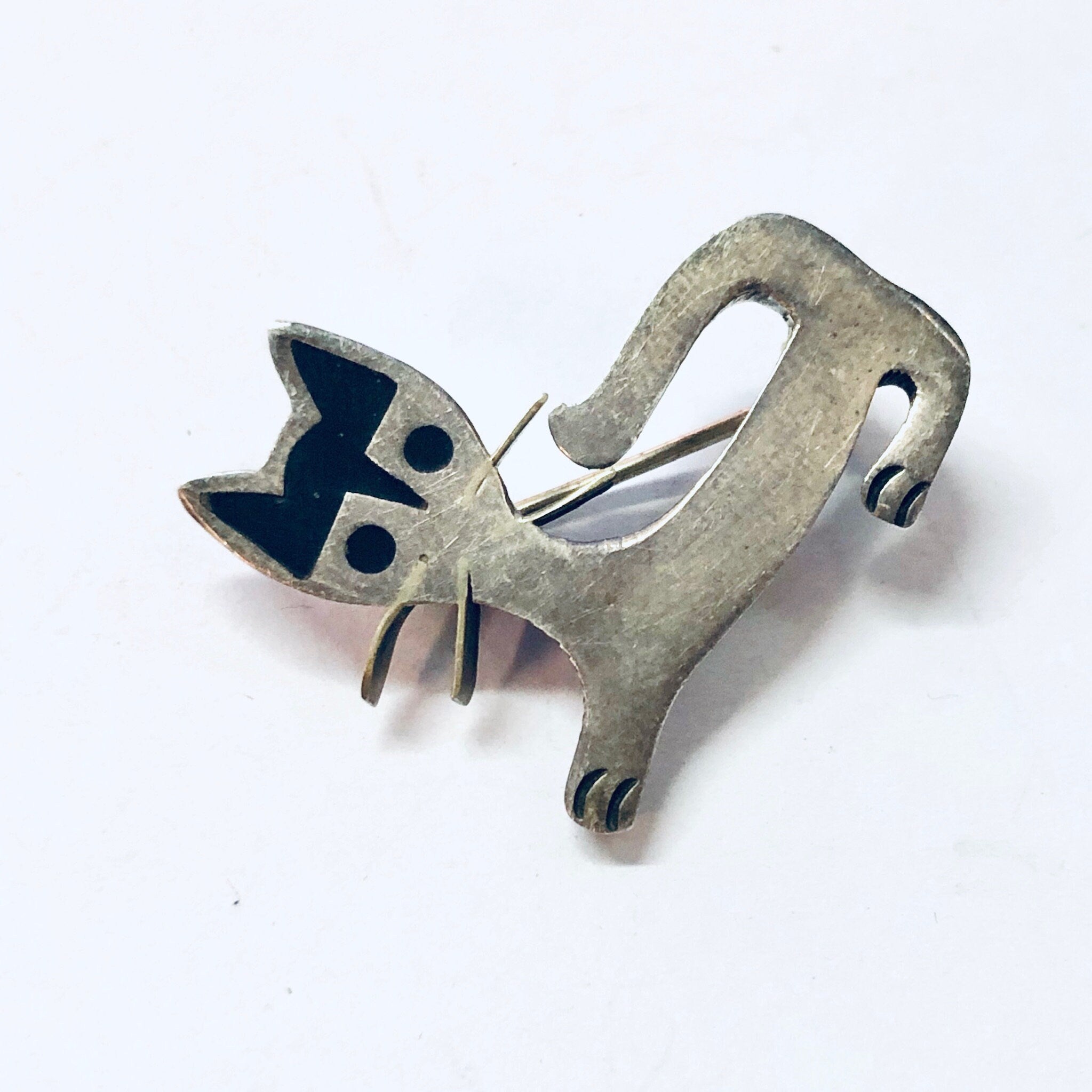 Vintage Brooch, Vintage Pin, Silver Pin, Cat Pin, Cat Brooch, Animal Jewelry, Cat Jewelry, Vintage Jewelry, Small Pin, Cat Lover Pin, 925