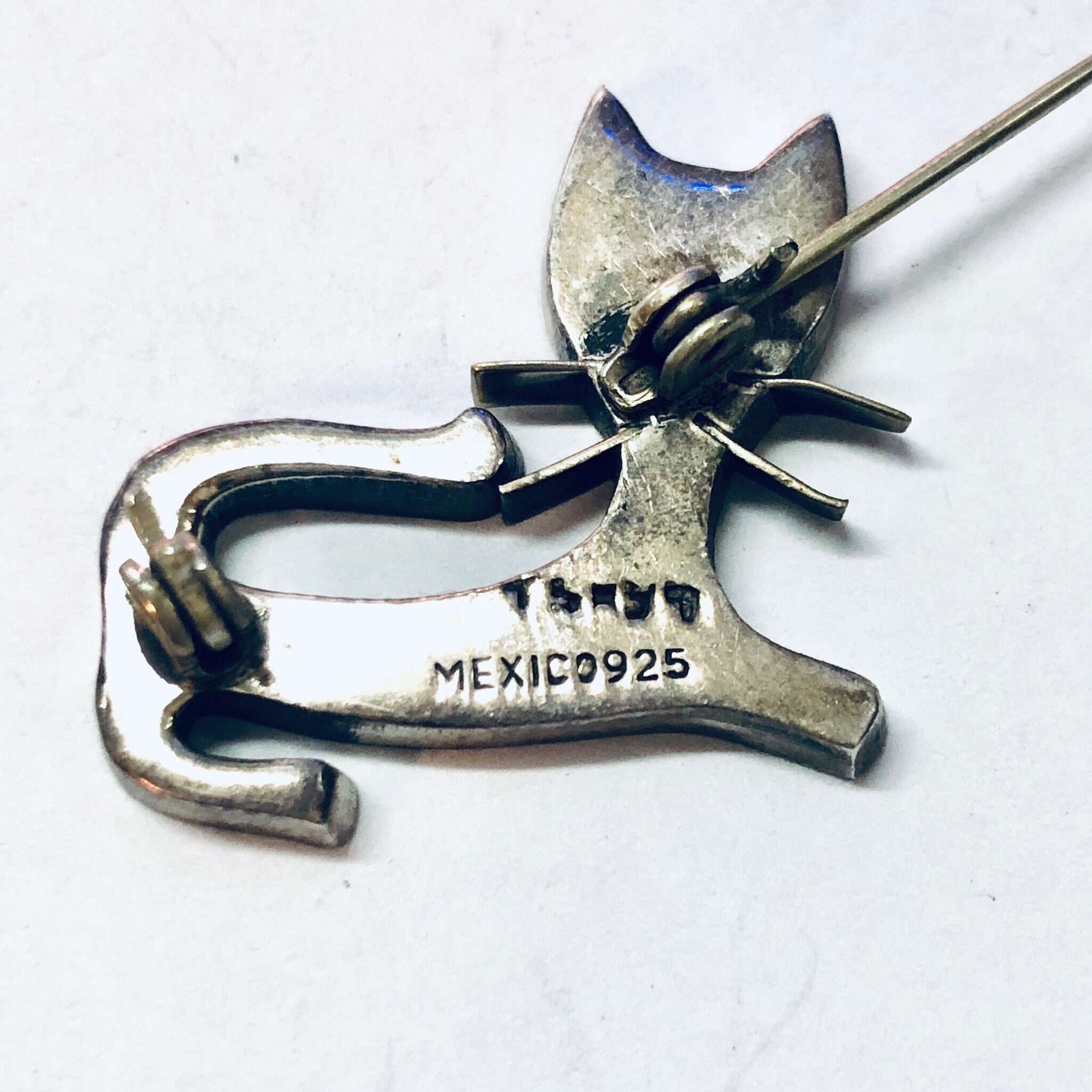 Vintage Brooch, Vintage Pin, Silver Pin, Cat Pin, Cat Brooch, Animal Jewelry, Cat Jewelry, Vintage Jewelry, Small Pin, Cat Lover Pin, 925