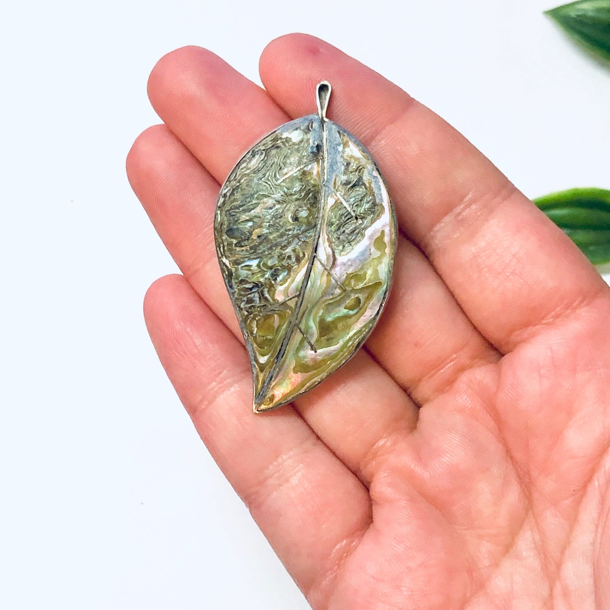 Vintage Brooch, Abalone Brooch, Leave Brooch, Vintage Pin, Silver Brooch, Silver Pin, Leaf Jewelry, Unique Pin, Shell Pin, 925 Brooch, Pin