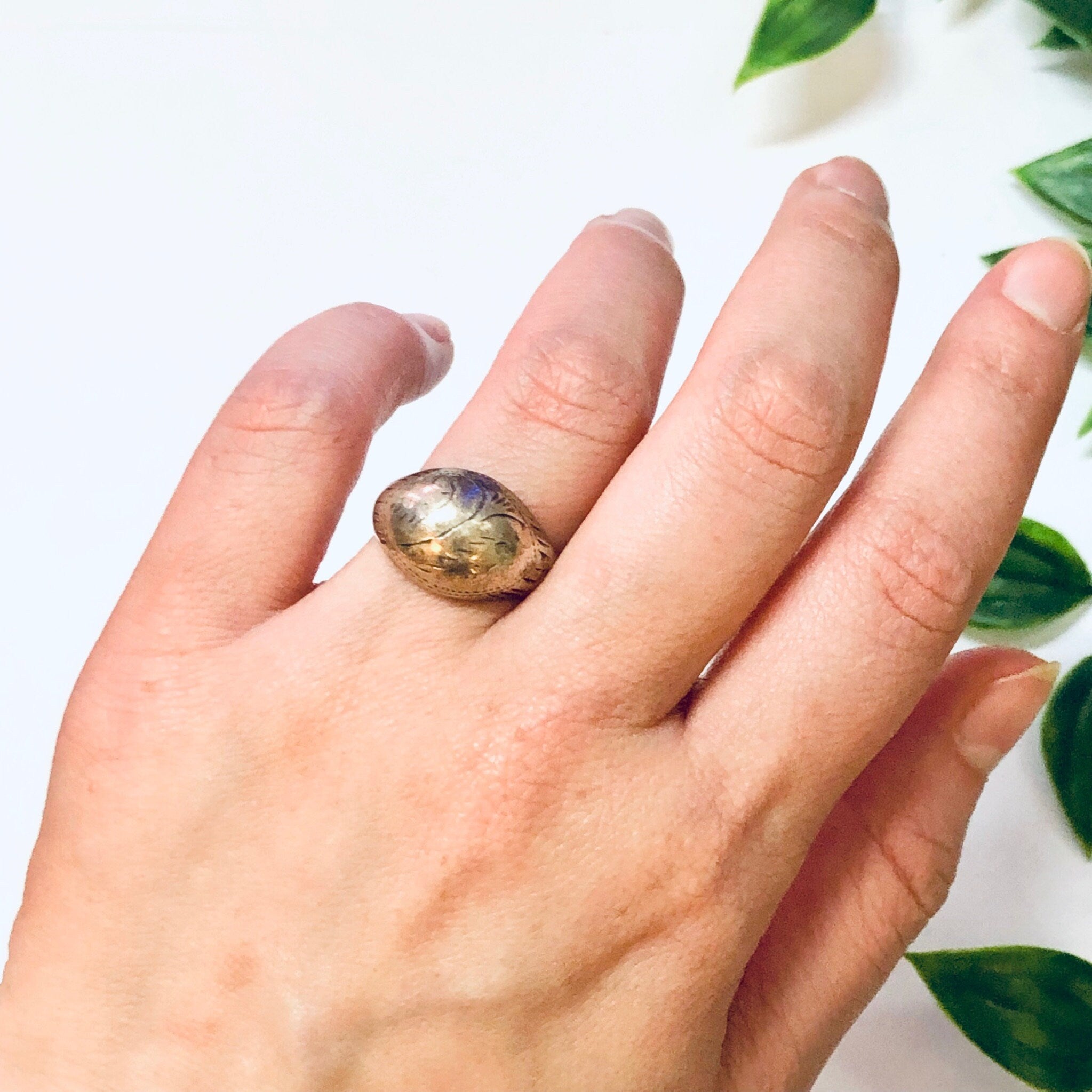Vintage Ring, Silver Ring, Dome Ring, Etching Ring, Vintage Jewelry, Etched Design, Unique Jewelry, Everyday Jewelry, Etched Silver Ring,