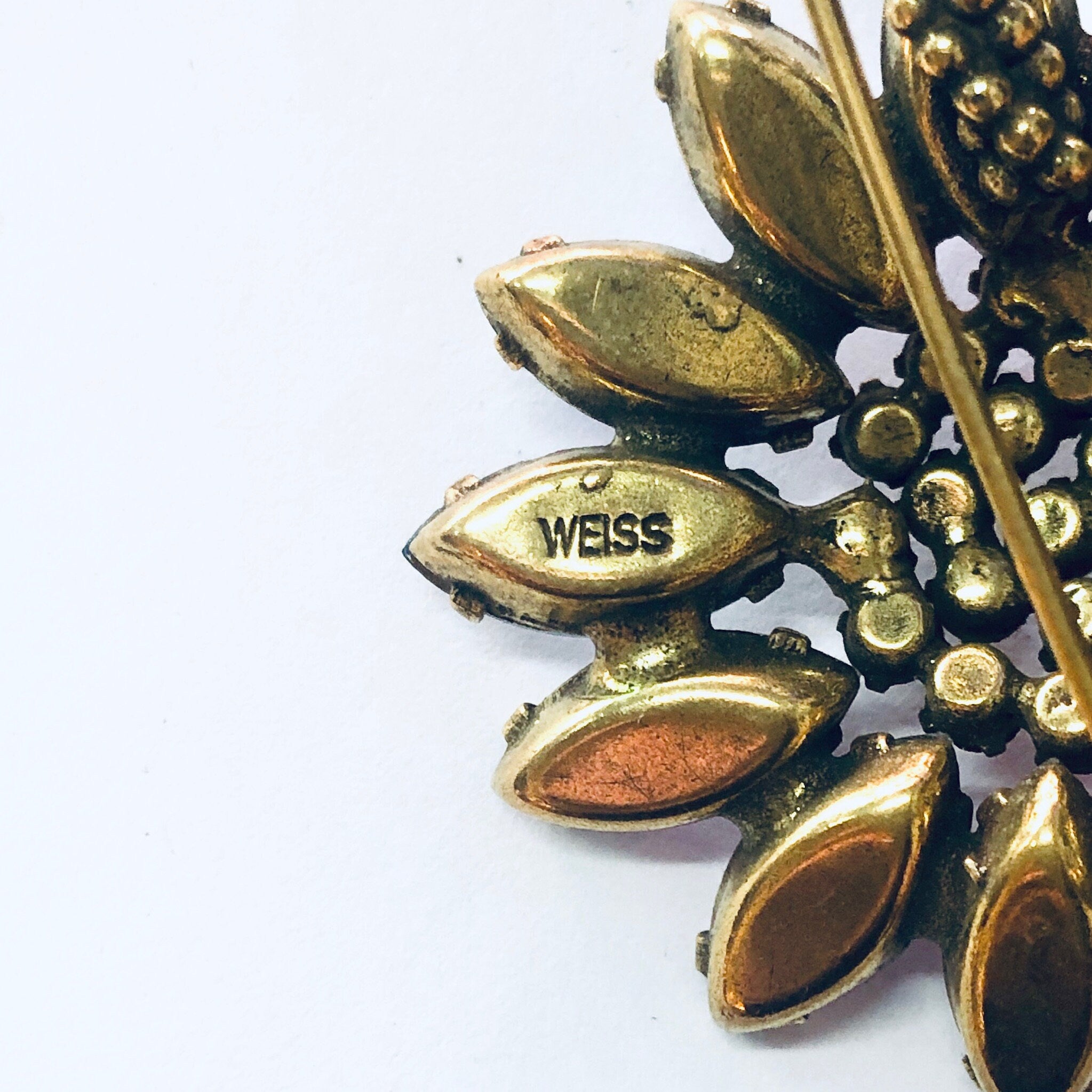 Vintage Brooch, Weiss Brooch, Rhinestone Jewelry, Flower Pin, Large Pin, Daisy Brooch, Vintage Jewelry, Weiss Jewelry, Costume Jewelry, Blue