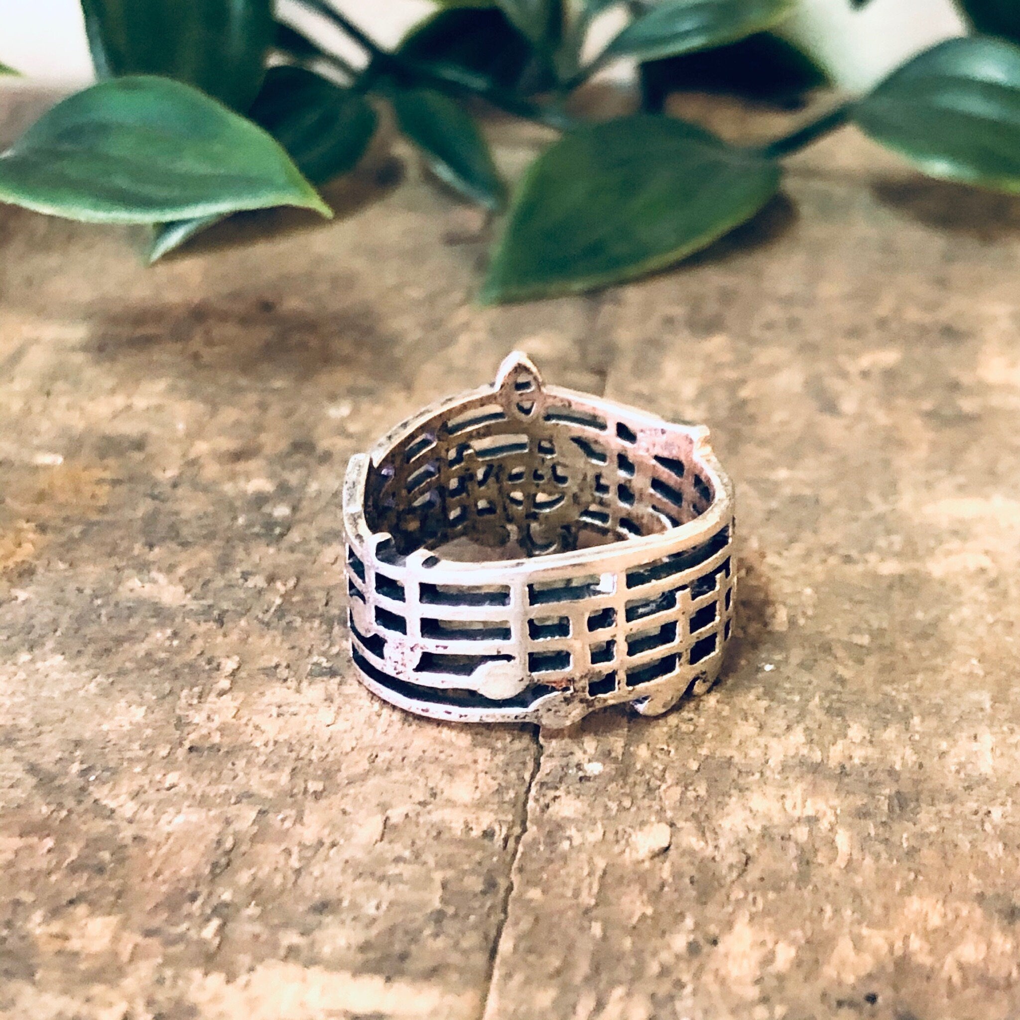 Vintage Ring, Silver Ring, Treble Clef Ring, Musical Note Ring, Musician Ring, Unique Jewelry, Vintage Jewelry, Thick Band Ring, Music Notes