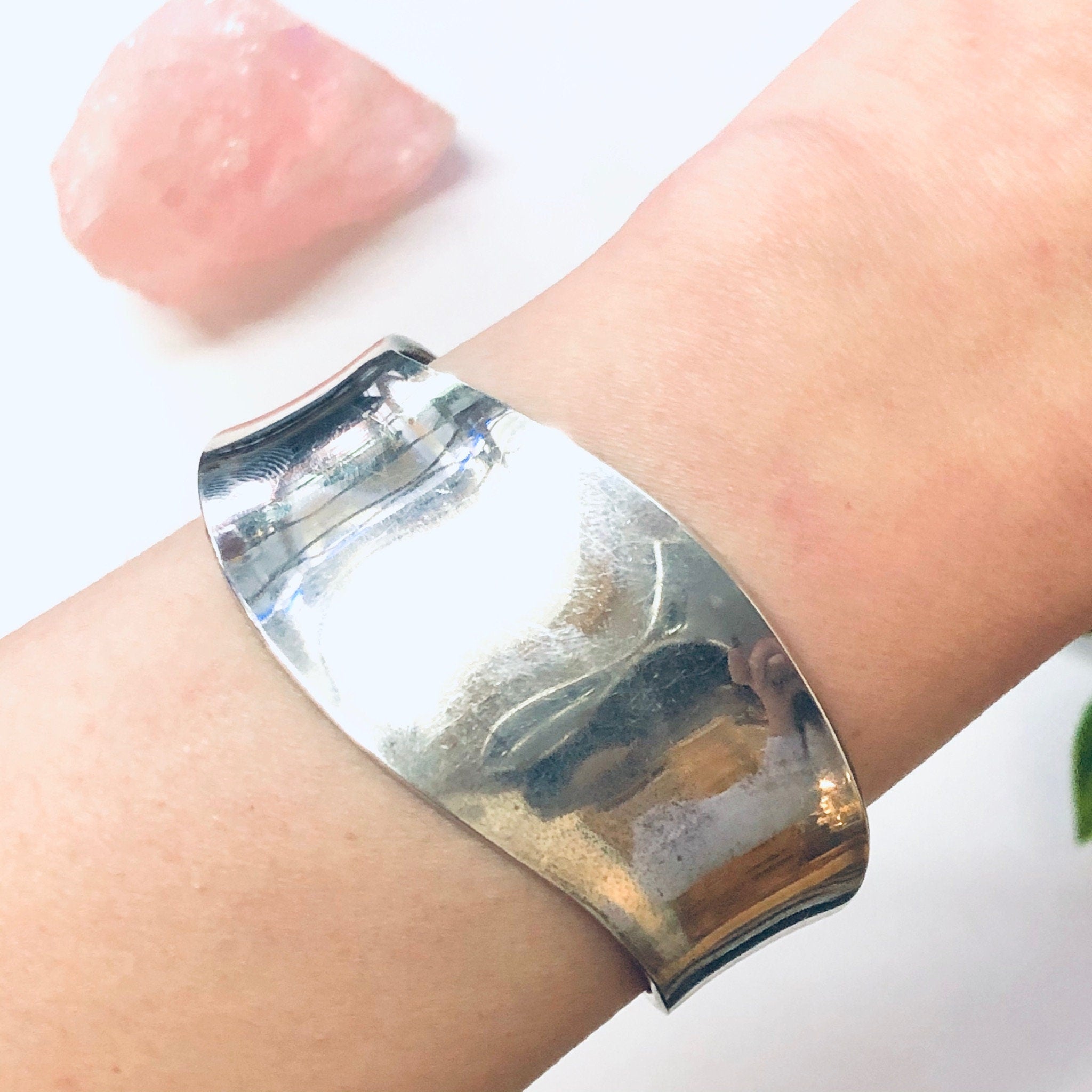 Vintage Bracelet, Silver Bracelet, Cuff Bracelet, Silver Cuff, Unique Jewelry, Minimalist Cuff, Sleek Jewelry, Vintage Jewelry, 925 Cuff