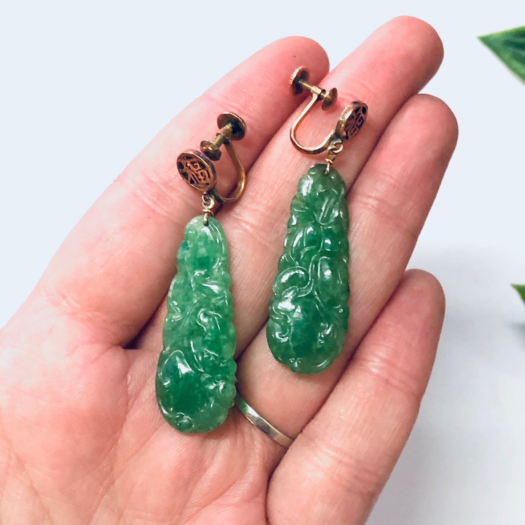 Vintage Earrings, Screw Back Earrings, 14K Gold Earrings, Yellow Gold, Jade Earrings, Jade and Gold, Green Jade Earrings, Unique Jewelry,