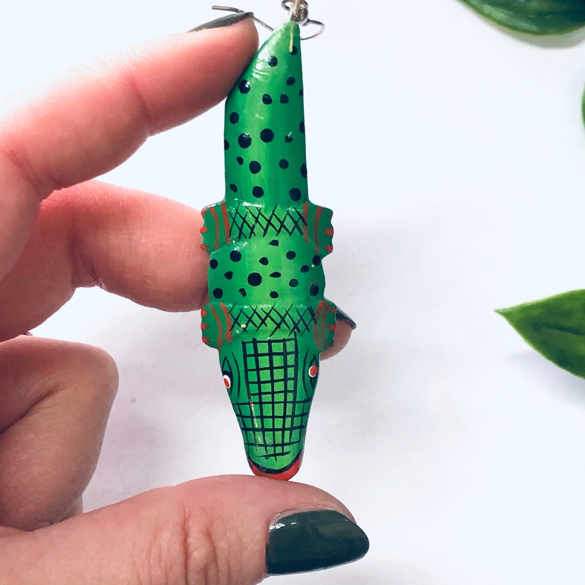 Vintage Earrings, Crocodile Earrings, Unique Jewelry, Animal Jewelry, Green Crocodile, Vintage Jewelry, Dangle Earrings, Pierced Ears, Green