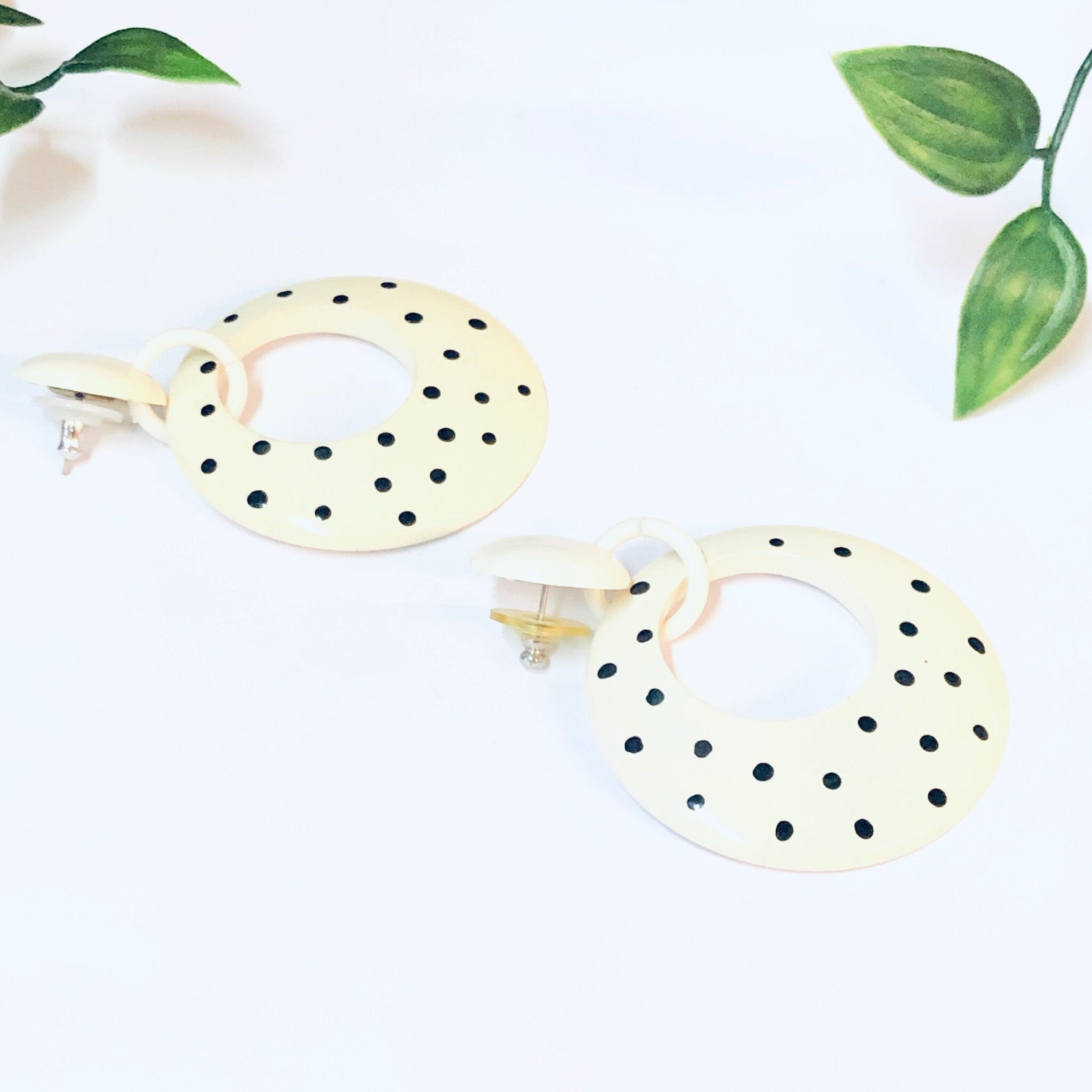 Vintage Earrings, Polka Dot Earrings, Polka Dot Jewelry, White Earrings, Black Polka Dots, Costume Jewelry, Unique Earrings, Pierced Ears