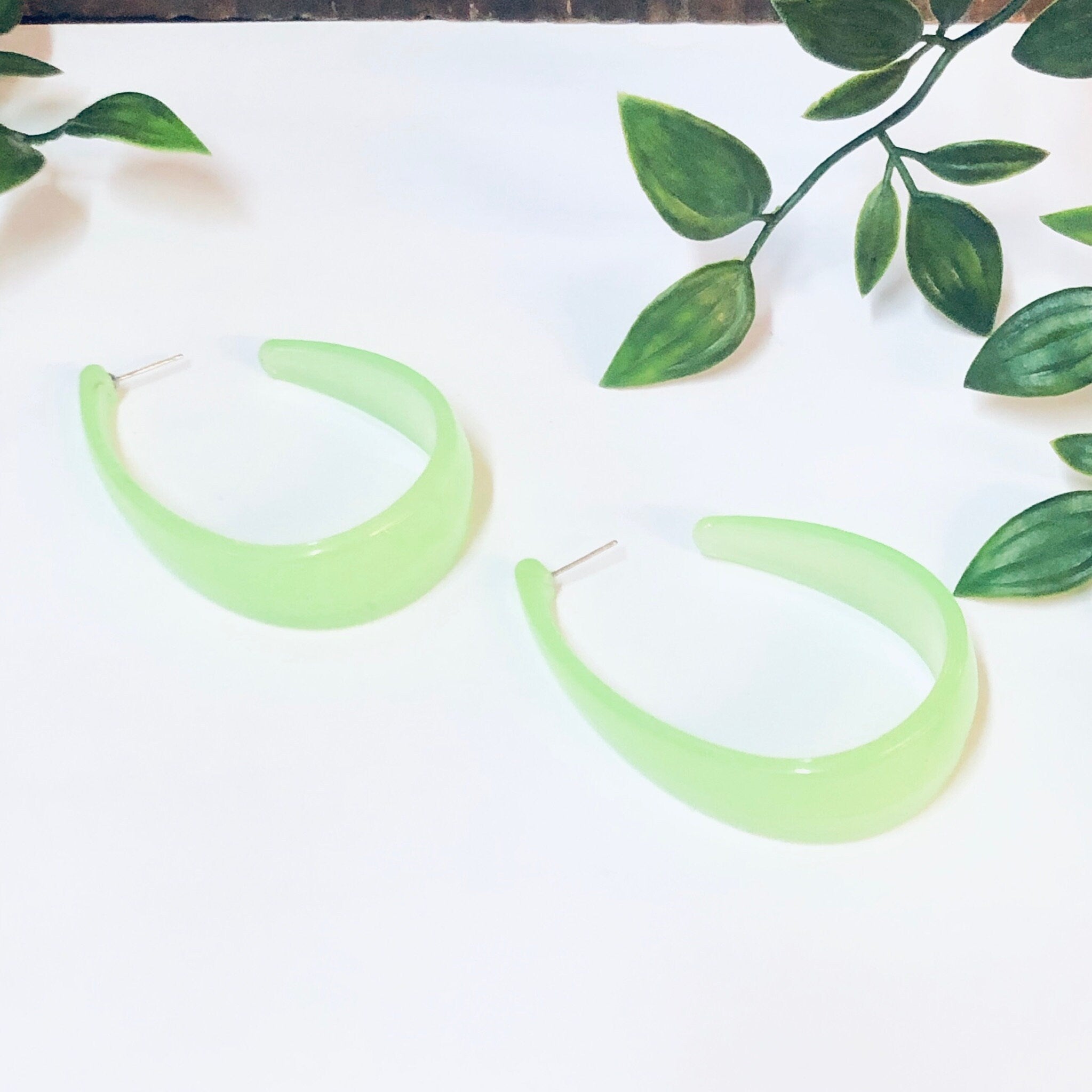Vintage Earrings, Neon Earrings, Neon Green Earrings, Neon Jewelry, Pierced Ears, Dangle Earrings, Vintage Jewelry, Large Earrings, 1980s