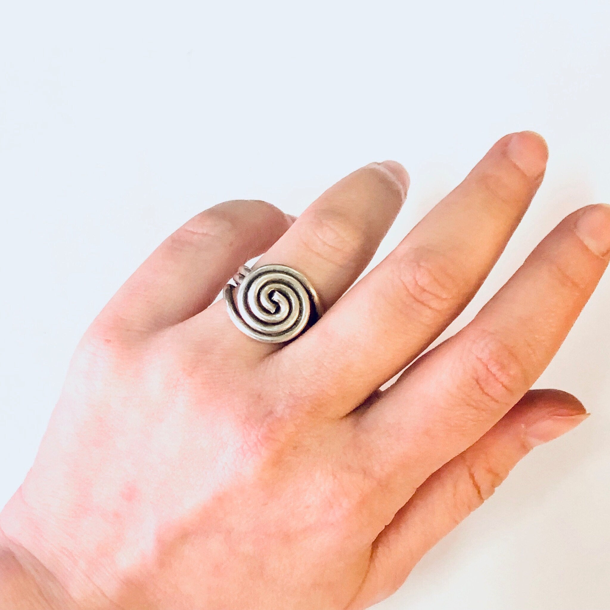 Vintage Ring, Silver Ring, Swirl Ring, Unique Jewelry, Statement Jewelry, Vintage Jewelry, Modernist Ring, Boho Style, Bohemian Jewelry, 925