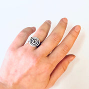 Vintage Ring, Silver Ring, Swirl Design Ring, Modernist Jewelry, Vintage Jewelry, Statement Ring, Boho Style, Thick Band Ring, Bohemian 925