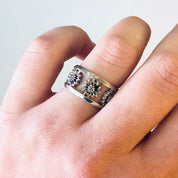 Vintage Ring, Silver Ring, Flower Ring, Floral Design, Band Ring, Flower Band, Thick Band Ring, Cut Out Ring, Unique Jewelry, 925 Ring