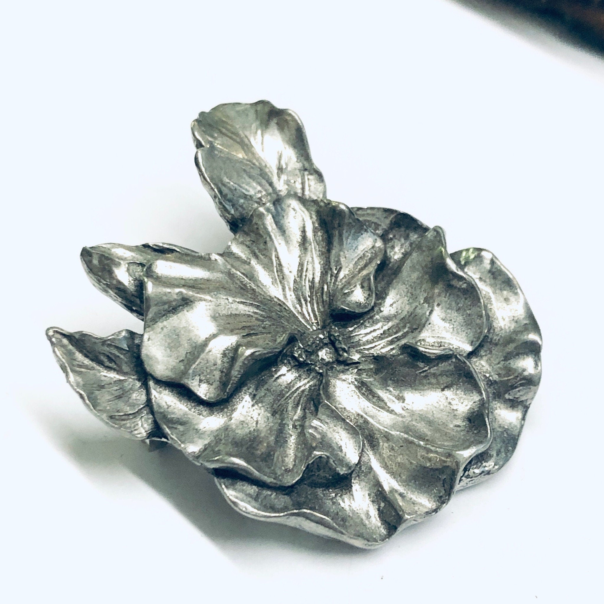 Seagull Pewter Brooch, Pewter Pin, Vintage Flower Brooch, Floral Jewelry, 1994 Seagull Pewter, Vintage Pewter Pin