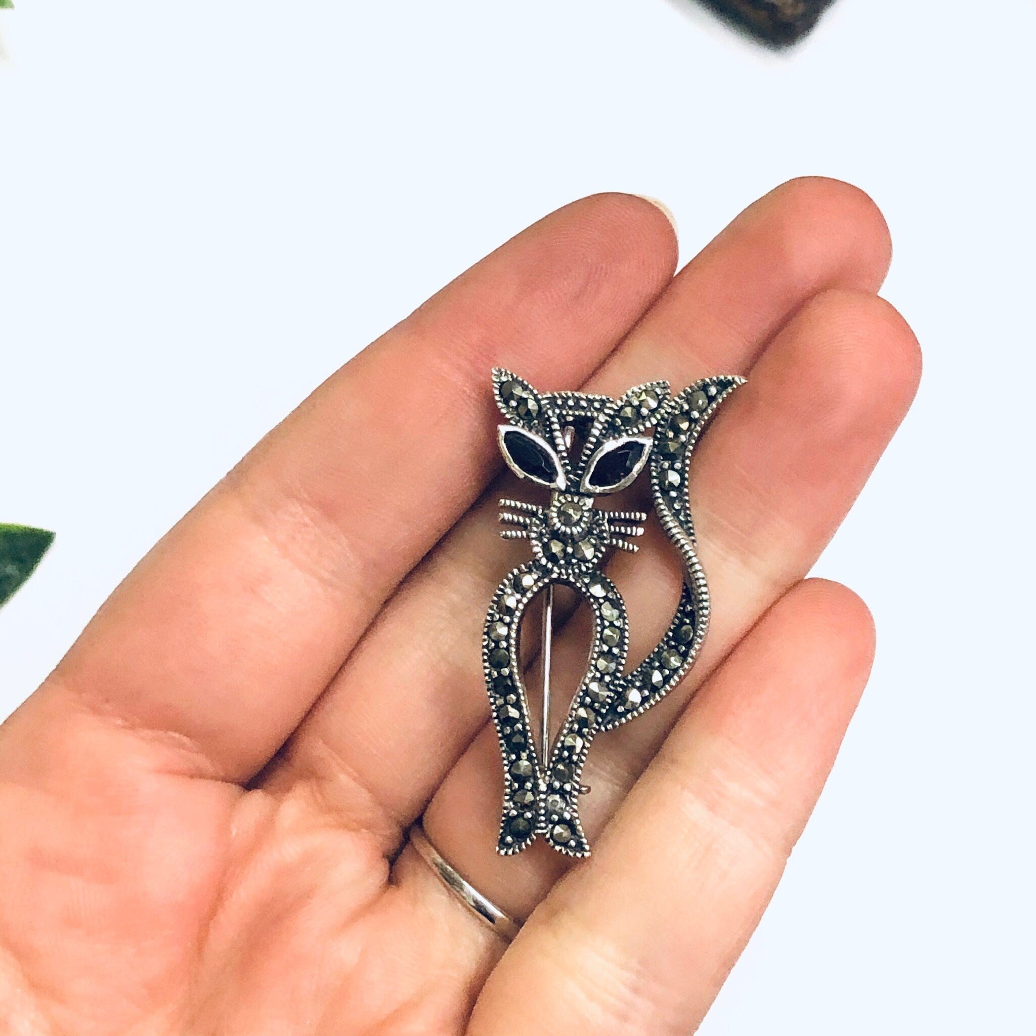 Marcasite Cat Pin, Silver Cat Brooch, Gift for Cat Lover, Kitty Cat Brooch, Silver Pin, Red Eye Cat