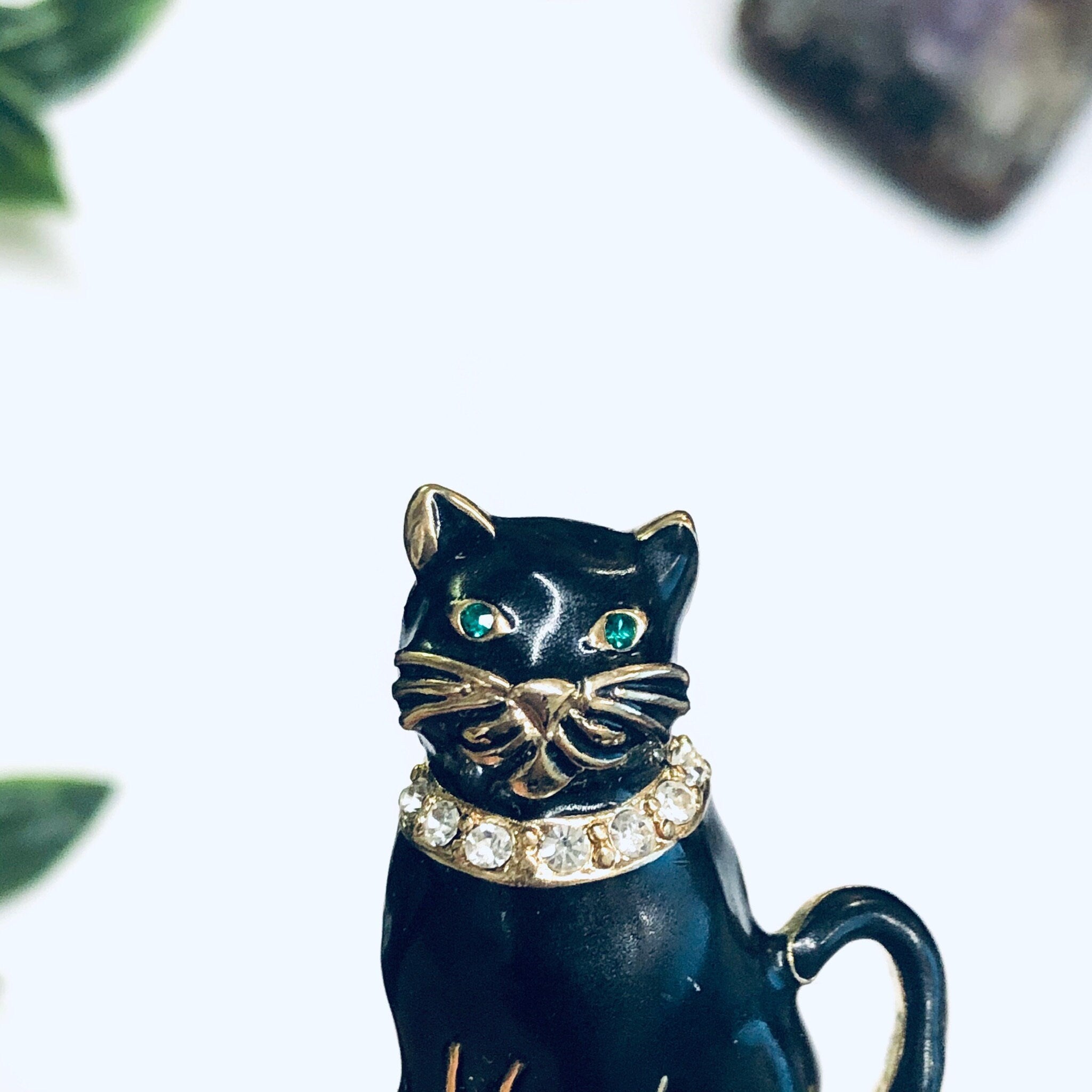 Black Cat Pin, Vintage Cat Brooch, Kitty Cat Jewelry, Animal Jewelry, Gift for Cat Lady, Cat Lady Jewelry, Monet Pin