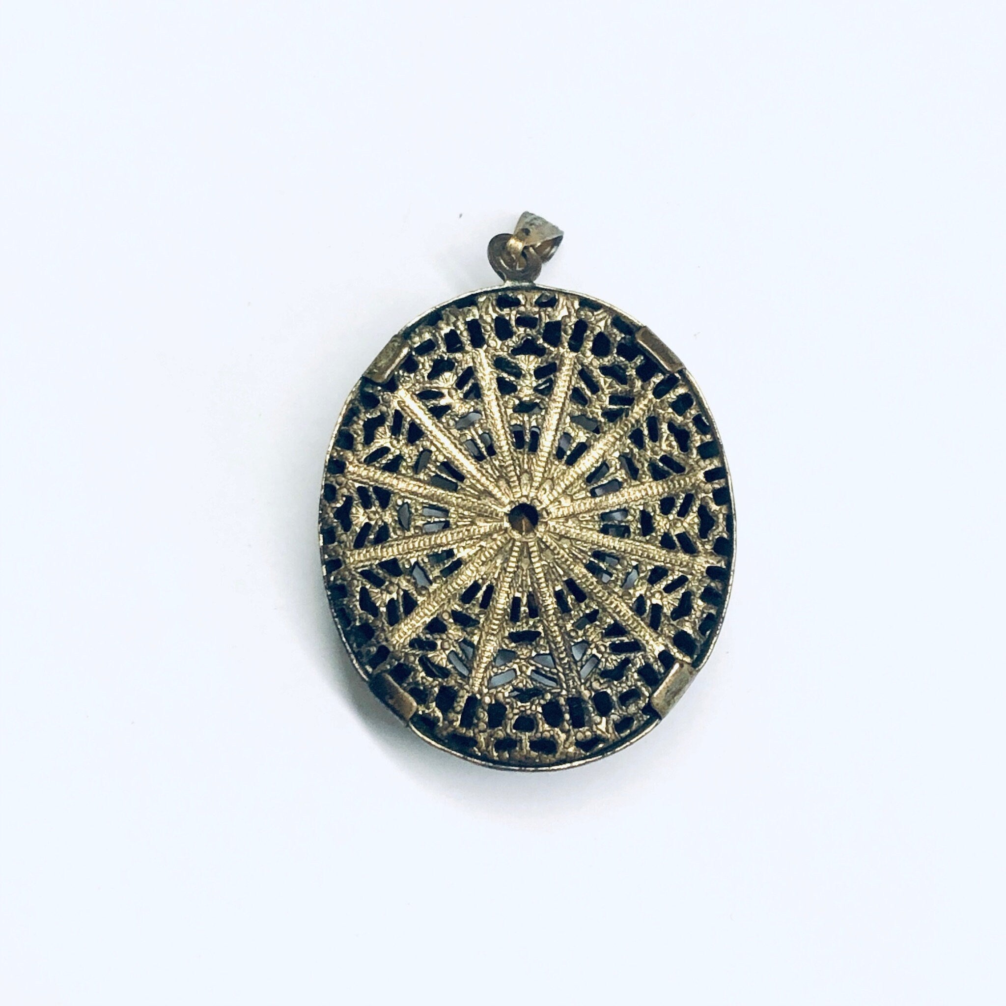 Large Vintage Gold Toned Pendant, Red Stone Pendant, Oval Shaped Pendant, Dark Red Gemstone, Vintage Necklace Pendant