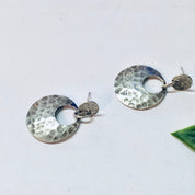 Vintage Earrings, Silver Earrings, Hammered Silver, Hammered Earrings, Pierced Ears, Dangle Earrings, Vintage Jewelry, Unique Earrings, 925