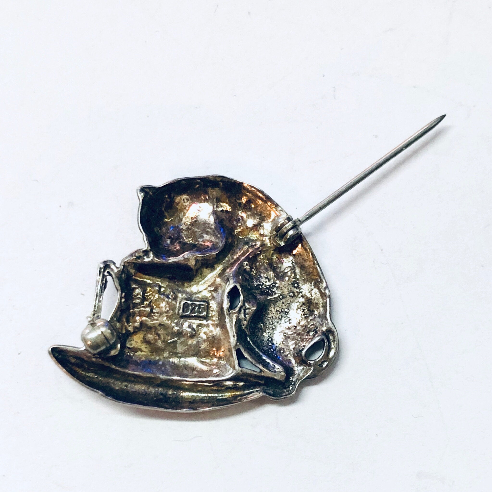 Vintage Brooch, Silver Brooch, Cat Brooch, Cat Pin, Vintage Pin, Cat Jewelry, Animal Jewelry, Teacup Cat Pin, Cat in Cup, Vintage Jewelry,