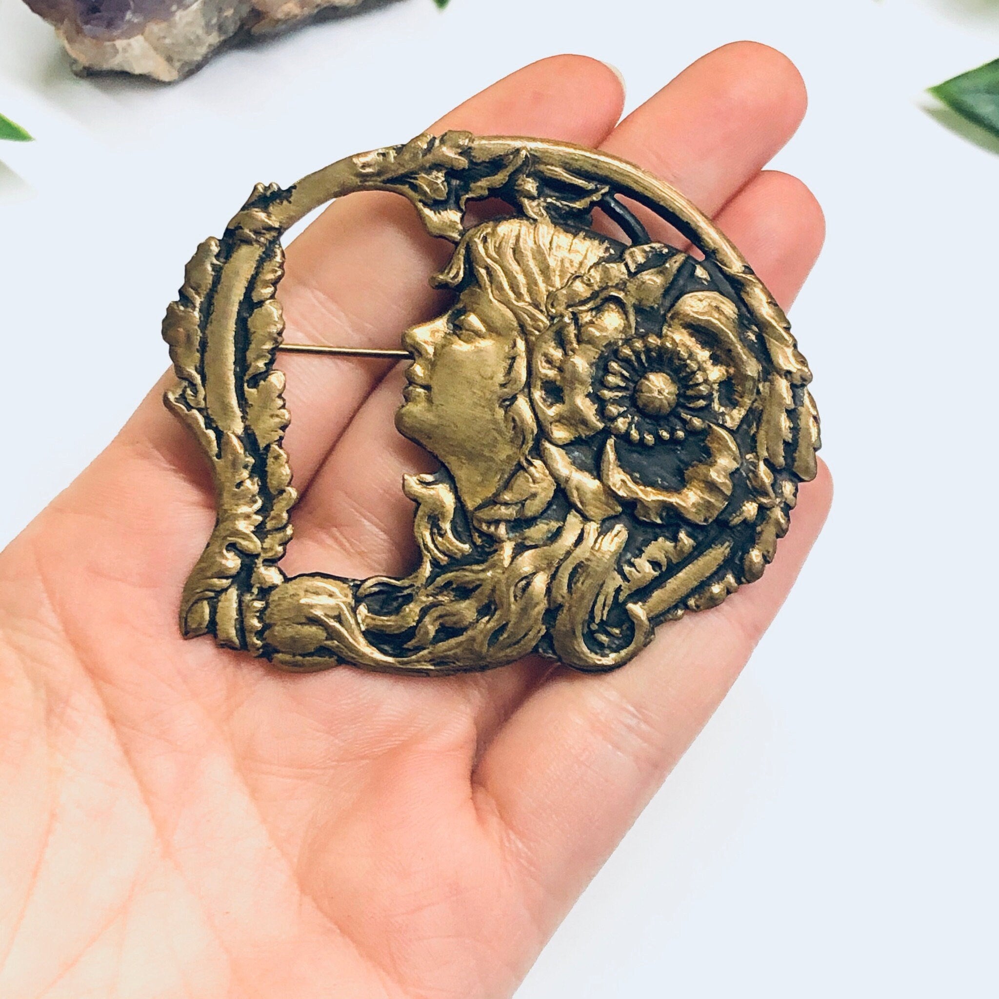 Vintage Brooch with Face, Victorian Style Brooch, Gold Toned Pin, Large Vintage Brooch, Face Brooch, Flower Pin