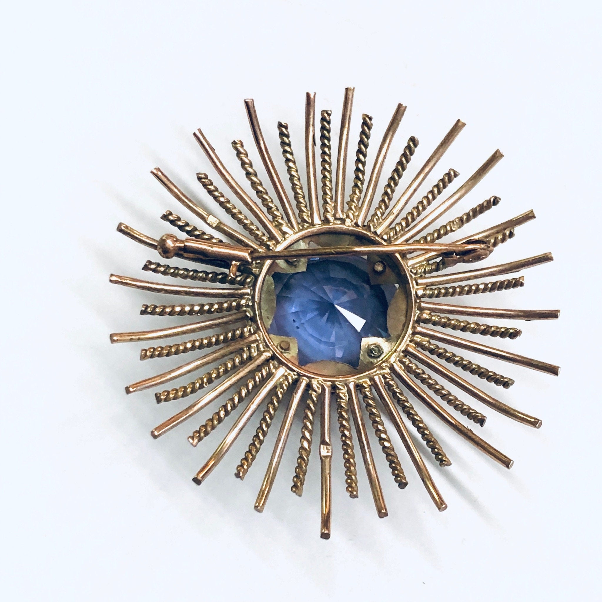 Vintage Sunburst Brooch, Rose Gold Brooch, Alexandrite Jewelry, Round Vintage Pin, Purple and Blue Gemstone