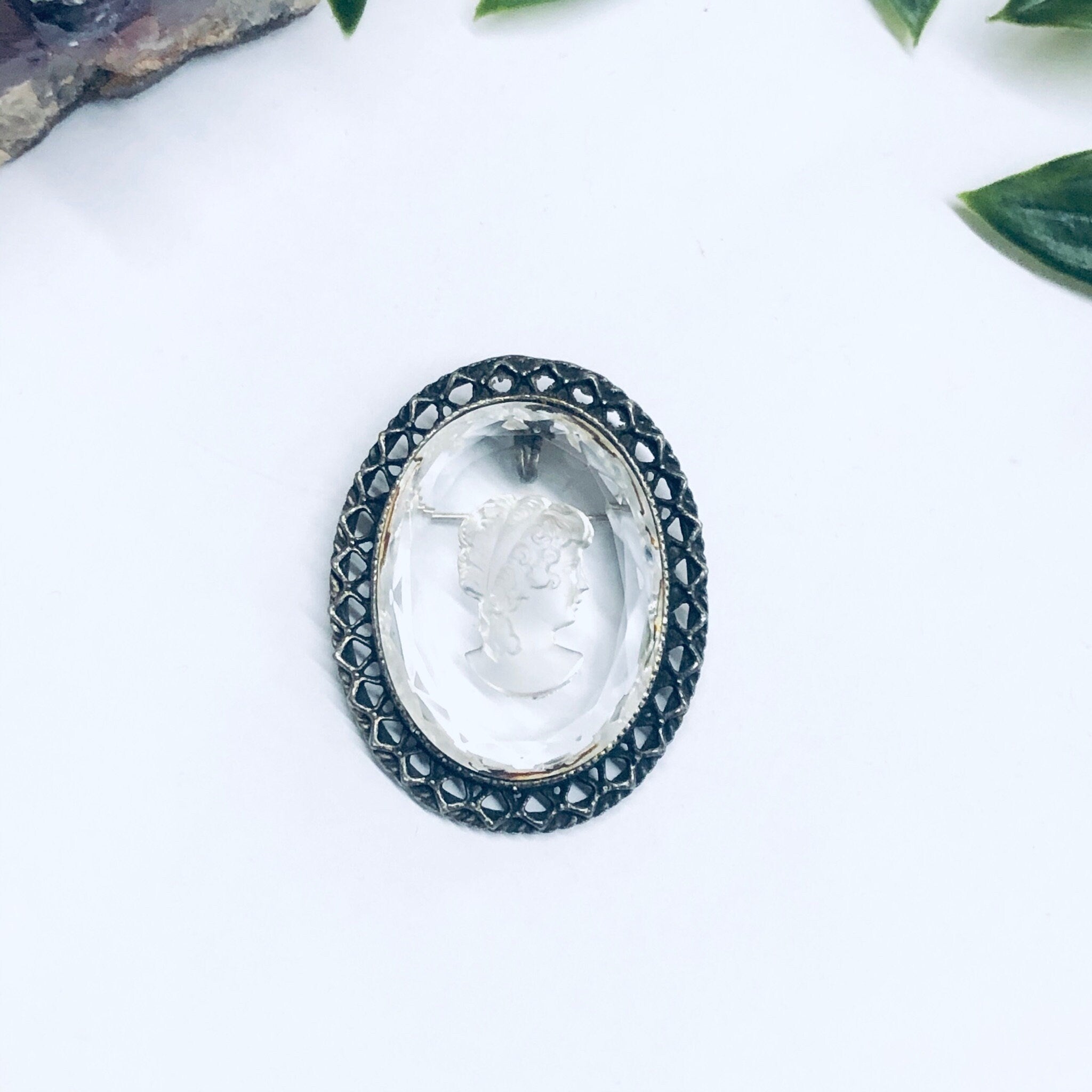 Vintage Cameo Pendant, Cameo Brooch, Victorian Jewelry, Clear Cameo, Unique Cameo Jewelry, Vintage Cameo Pin
