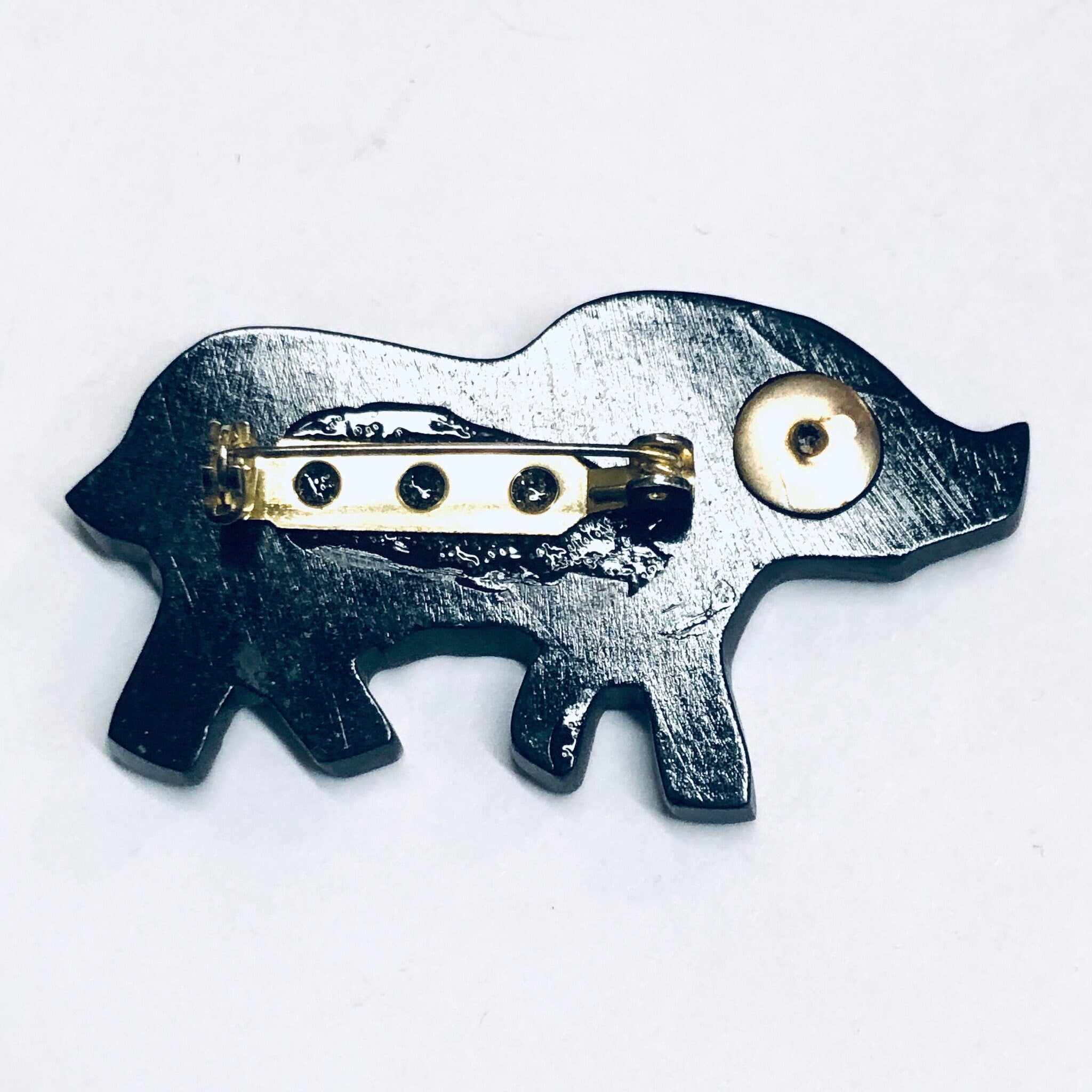 Mother of Pearl Elephant Brooch, Vintage Animal Jewelry, Mother of Pearl Inlay Jewelry, Vintage Rhino Pin