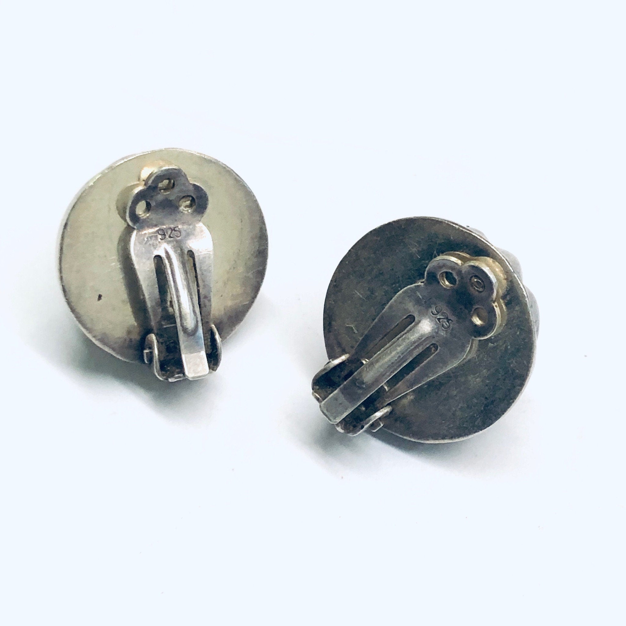Silver Clip On Earrings, Small Clip On Earrings, Vintage Silver Earrings, Round Earrings, Small Earrings
