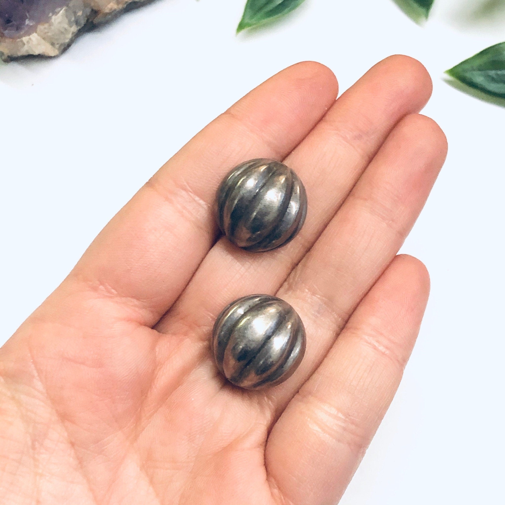 Silver Clip On Earrings, Small Clip On Earrings, Vintage Silver Earrings, Round Earrings, Small Earrings