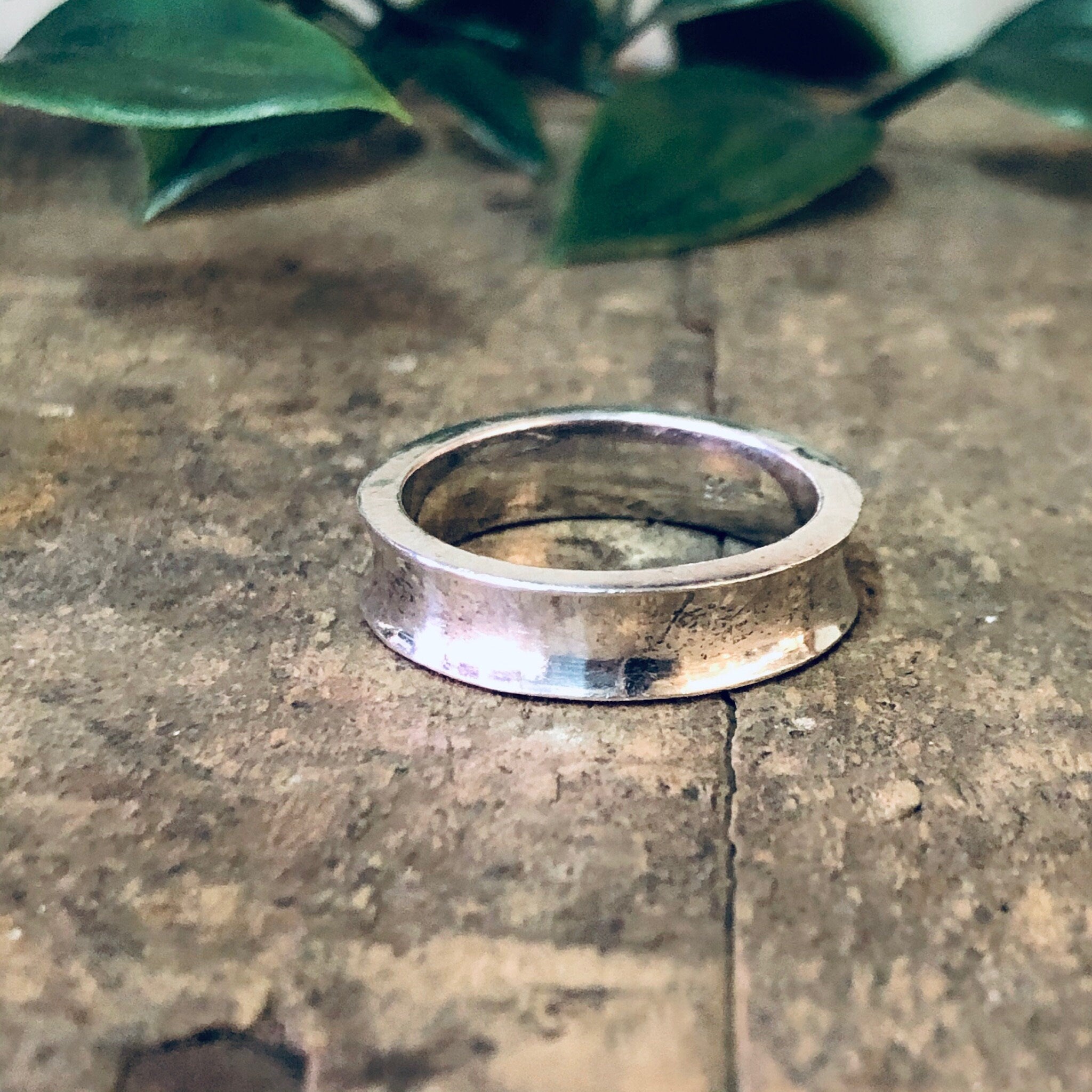 Vintage Ring, Silver Ring, Band Ring, Concave Band, Simple Jewelry, Sleek Ring, Wedding Band, Wedding Jewelry, Thin Band, Vintage Jewelry