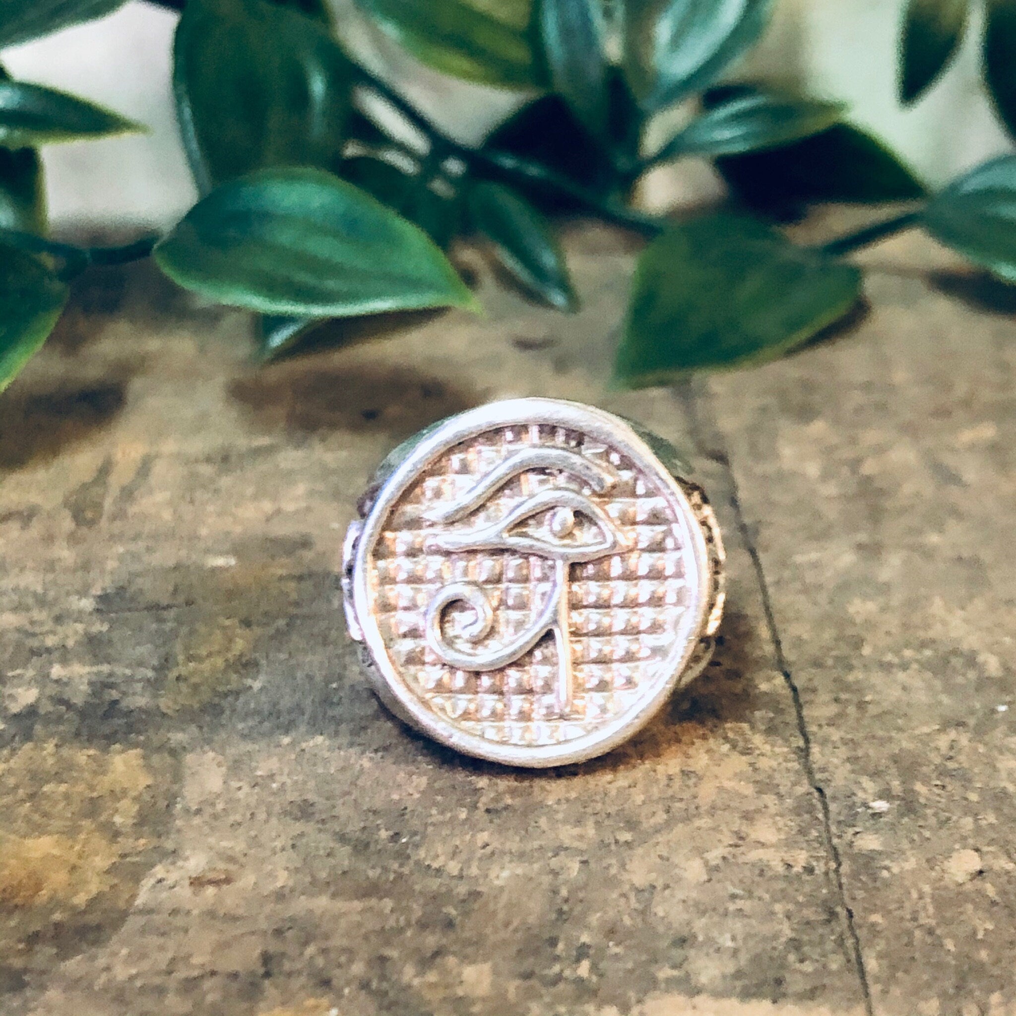 Vintage Ring, Silver Ring, Eye of Ra Ring, Ankh Ring, Egyptian Jewelry, Symbol of Life Ring, Silver Jewelry, Vintage Jewelry, Unique Ring,