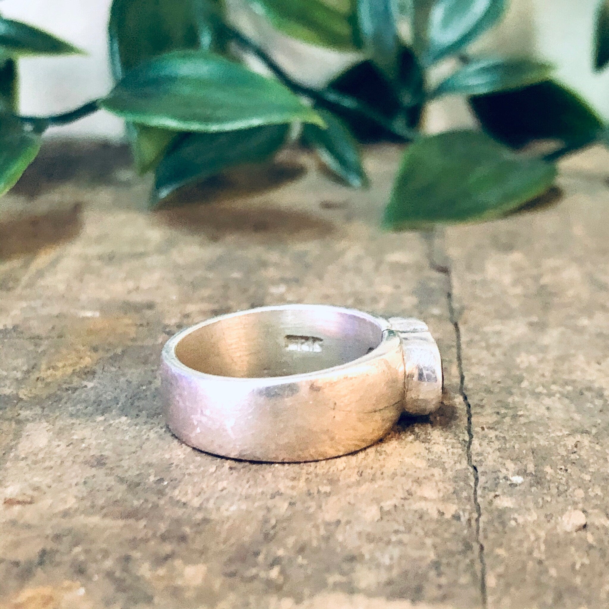 Vintage Ring, Silver Ring, Band Ring, Thin Band, Unique Jewelry, Funky Ring, Vintage Jewelry, Purple Gemstone, Purple Ring, 925 Ring Pink