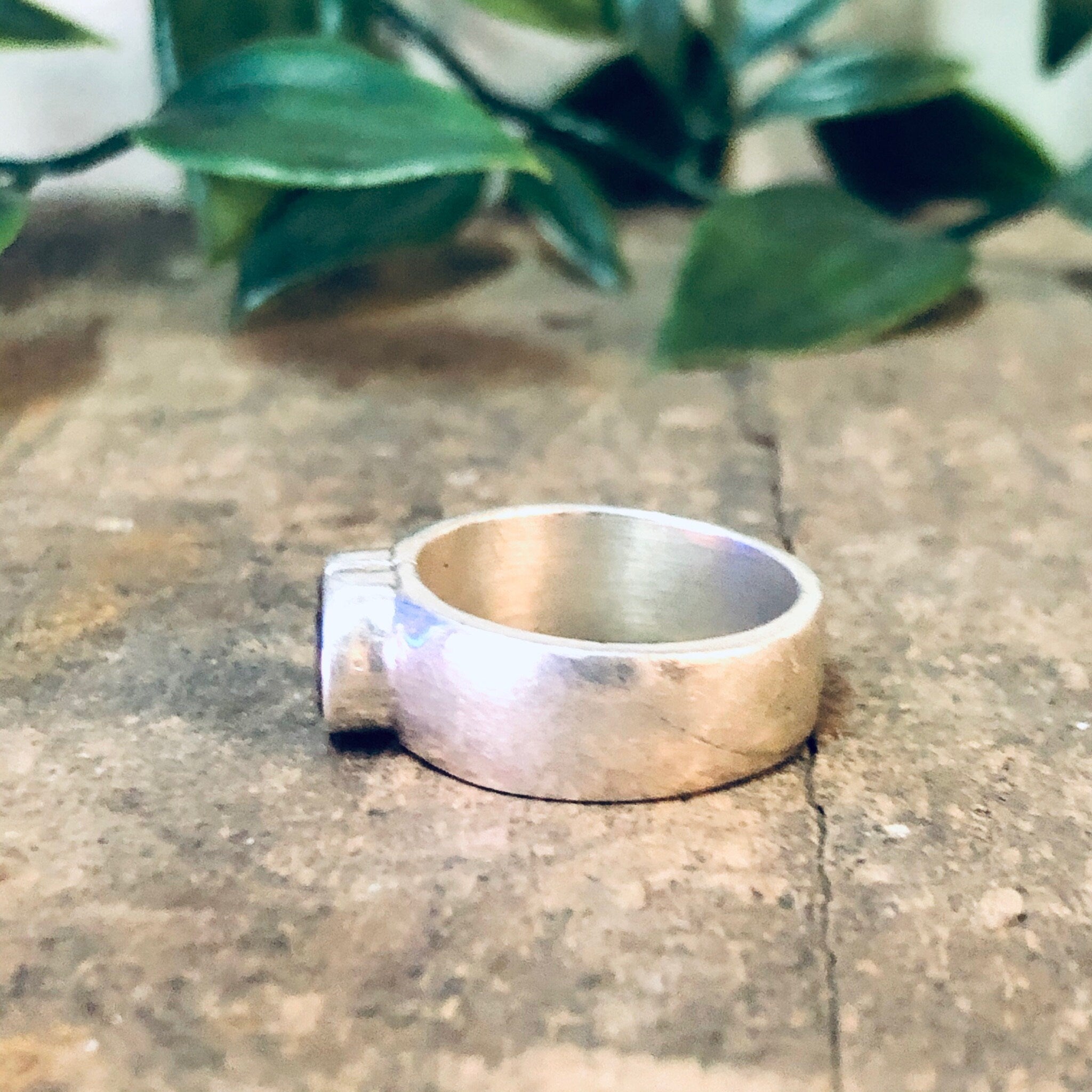 Vintage Ring, Silver Ring, Band Ring, Thin Band, Unique Jewelry, Funky Ring, Vintage Jewelry, Purple Gemstone, Purple Ring, 925 Ring Pink