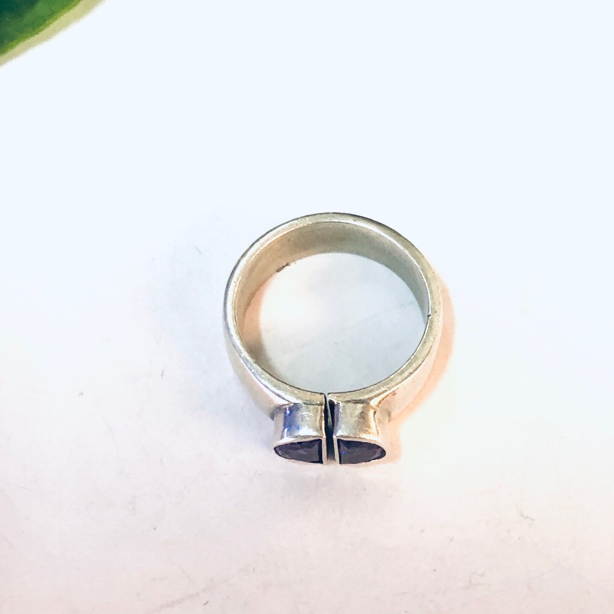 Vintage Ring, Silver Ring, Band Ring, Thin Band, Unique Jewelry, Funky Ring, Vintage Jewelry, Purple Gemstone, Purple Ring, 925 Ring Pink
