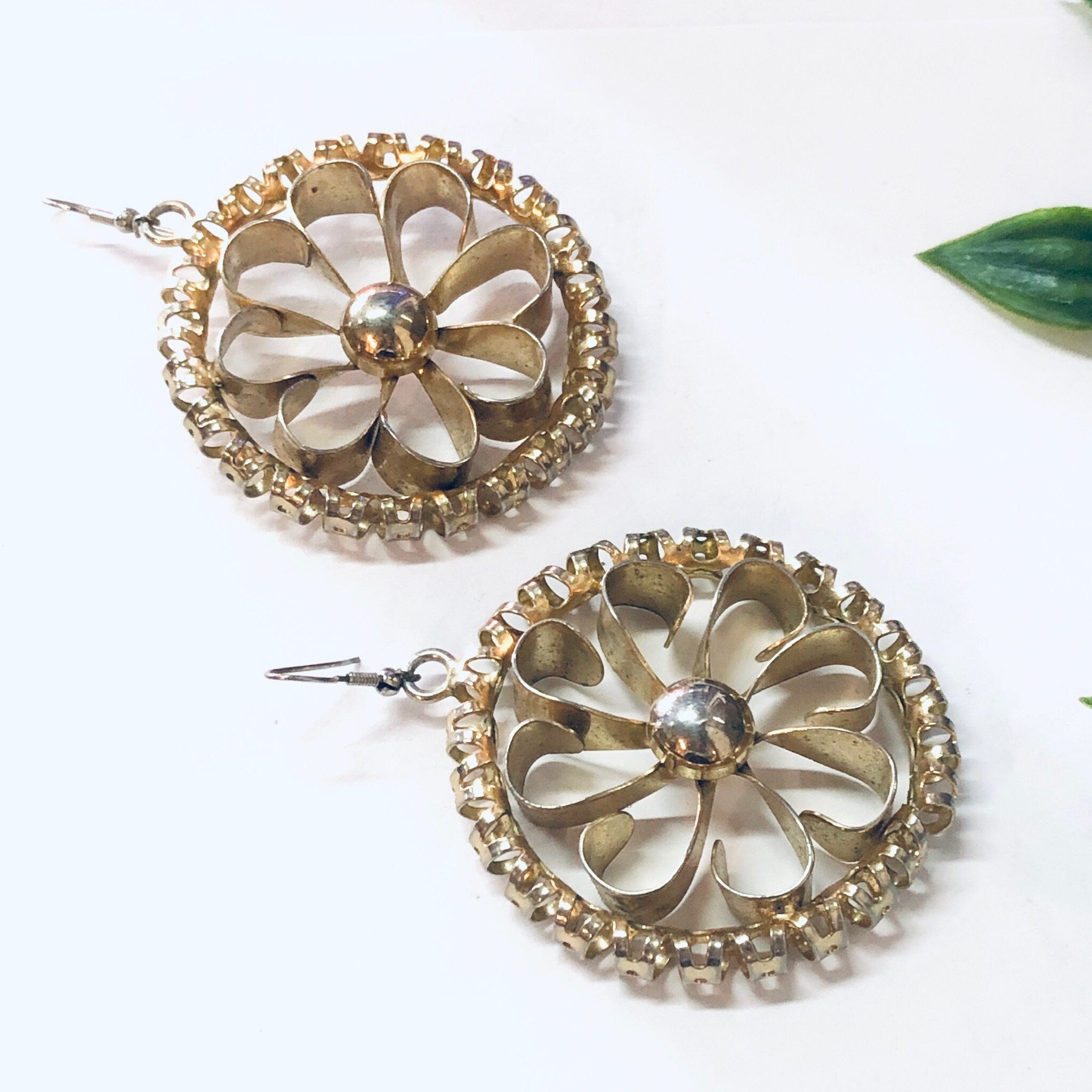 Vintage Earrings, Gold Toned Earrings, Flower Earrings, Large Earrings, Flower Power, Retro Jewelry, Pierced Ears, Hippie Earrings, Unique