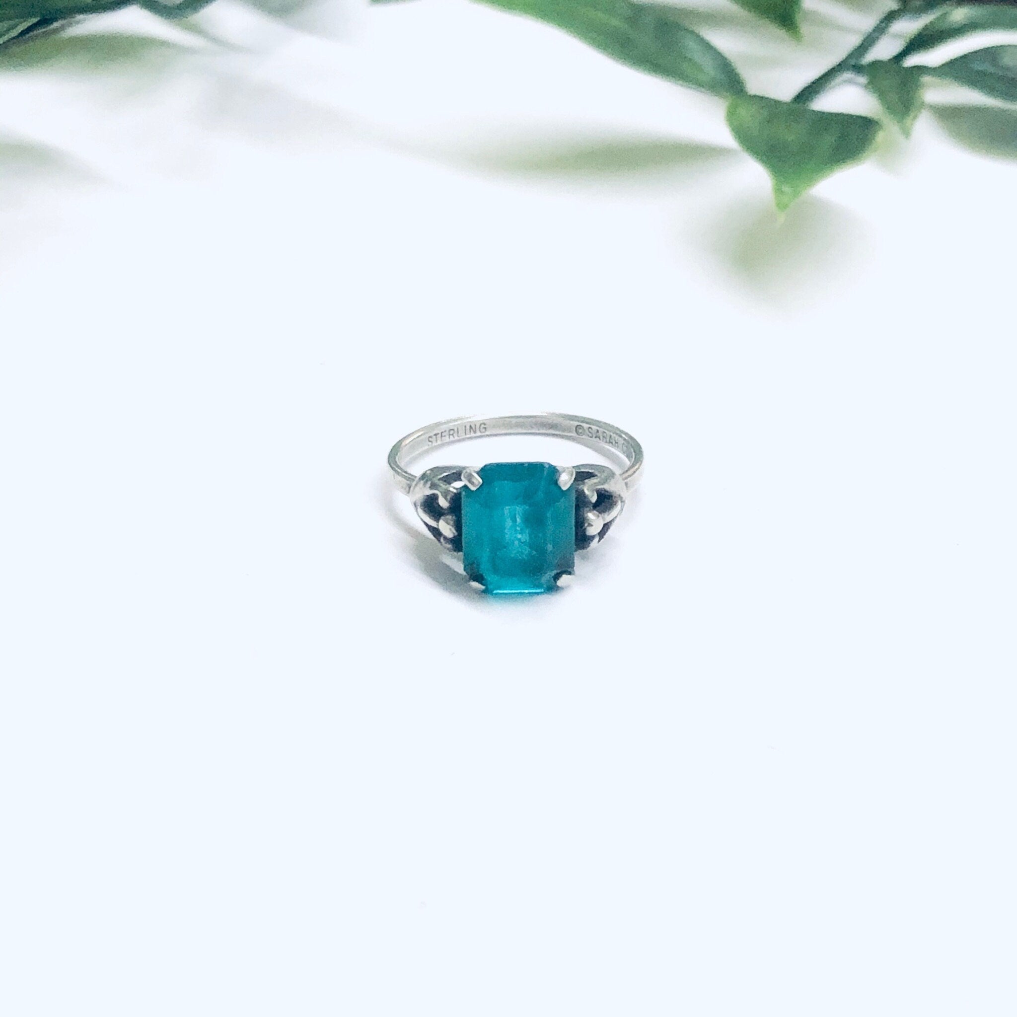 Sarah Coventry Ring, Vintage Silver Ring, Green Gemstone Ring, Sarah Cov Silver, Emerald Cut Gemstone
