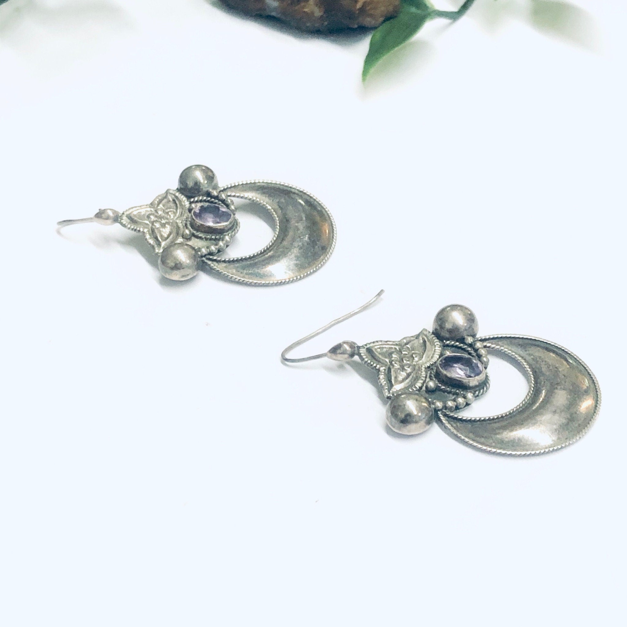 Vintage Silver Dangle Earrings with Amethyst Stones, Statement Earrings, Long Earrings, Light Purple Gemstone