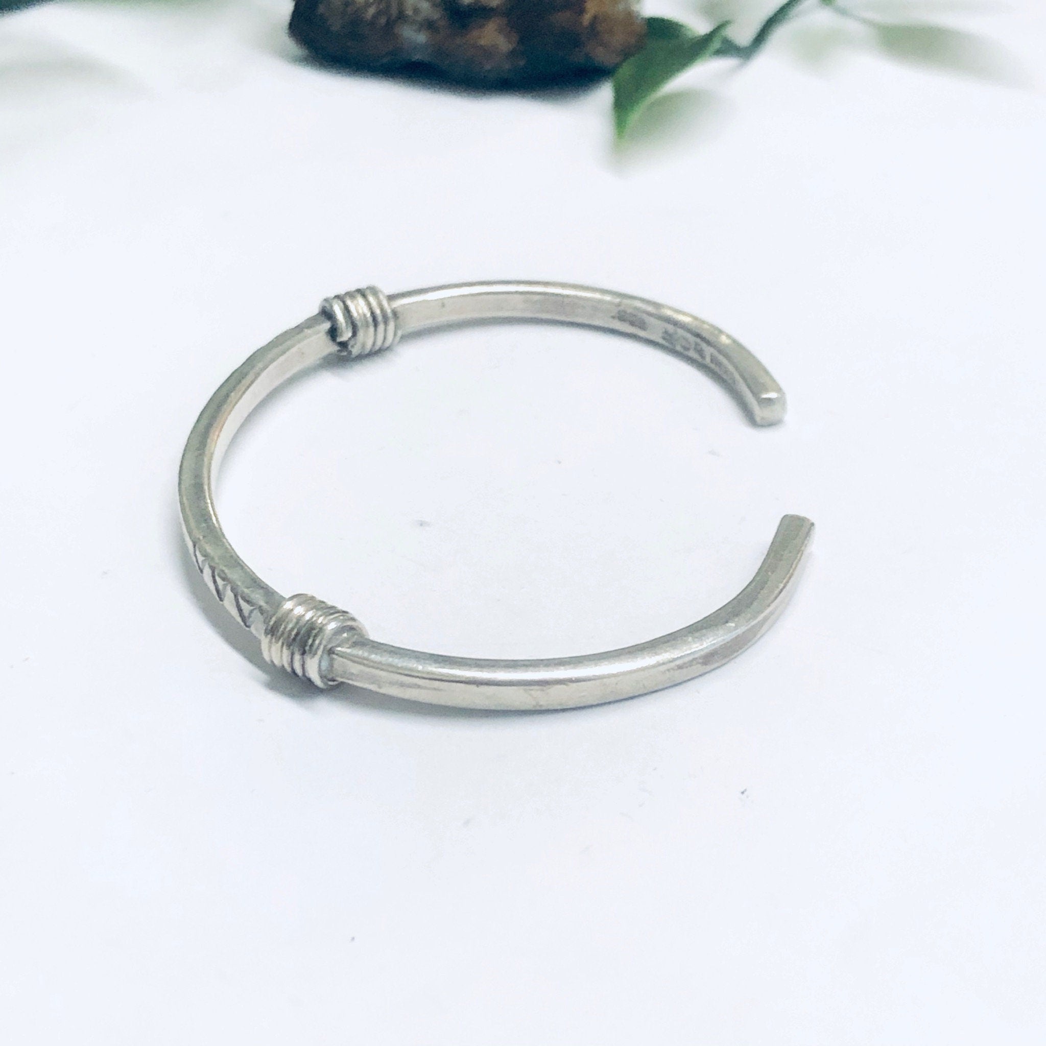 Vintage Silver Cuff Bracelet, Thin Cuff Bracelet, Simple Vintage Jewelry, Small Cuff Bracelet