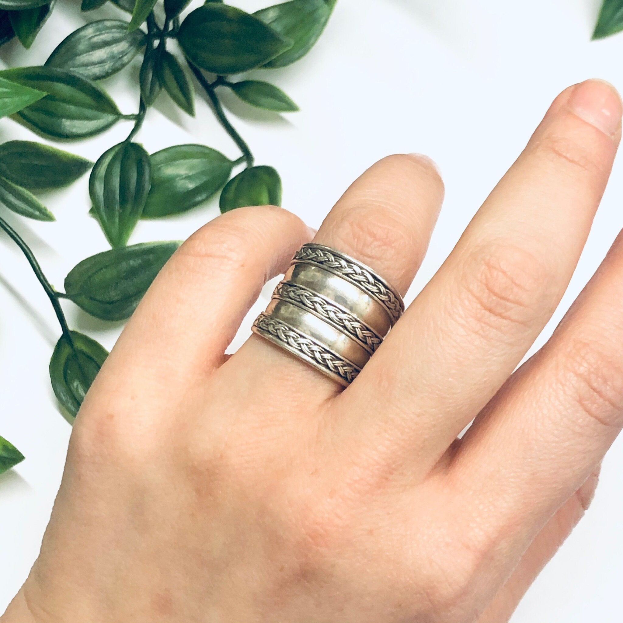 Vintage Silver Ring with Braid Details, Braided Silver Ring, Thick Band Ring, Braid Jewelry