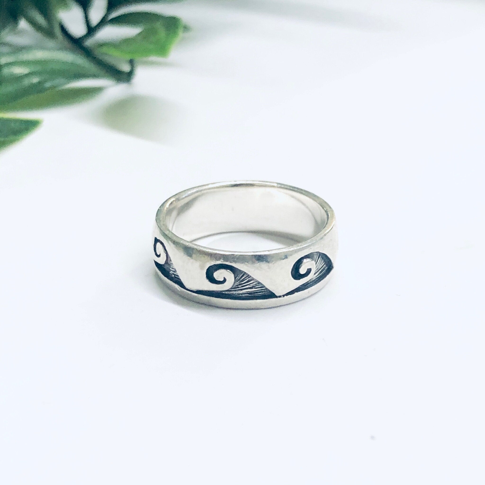 Vintage Silver Wave Ring, Wave Design Ring, Band Ring, Ring with Waves, Wavy Jewelry
